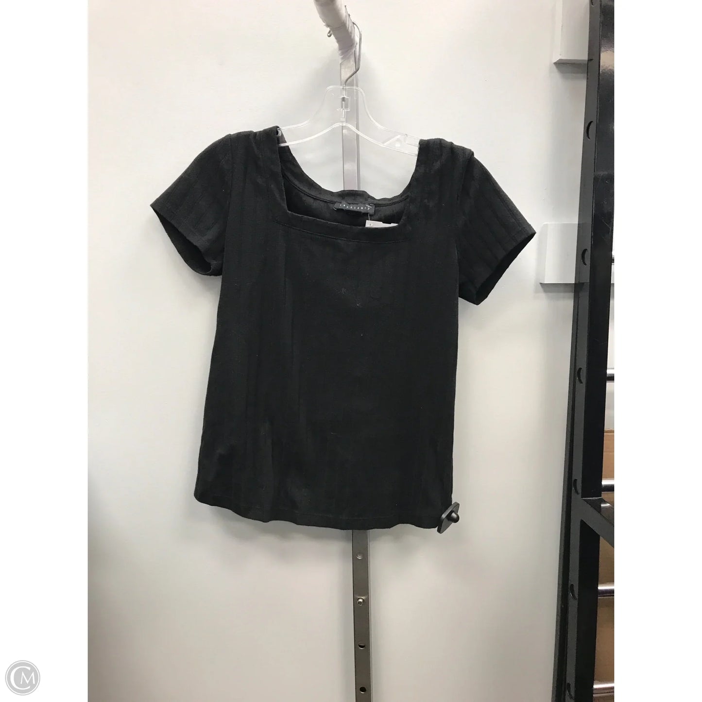 Top Short Sleeve By Sanctuary In Black, Size: S