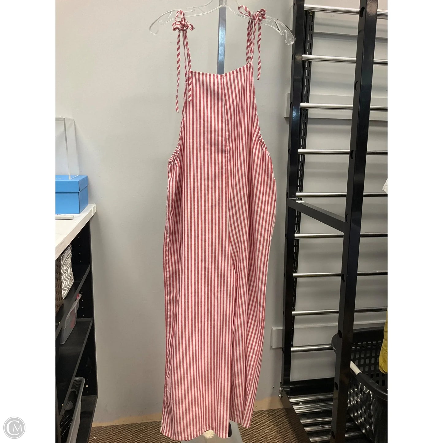 Jumpsuit By Clothes Mentor In Striped Pattern, Size: M