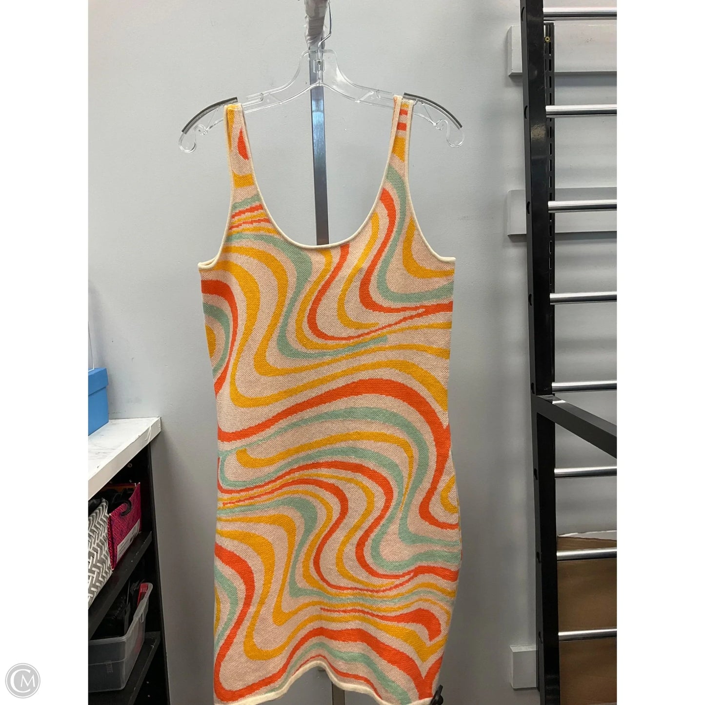 Dress Casual Short By Clothes Mentor In Orange & Yellow, Size: Xl