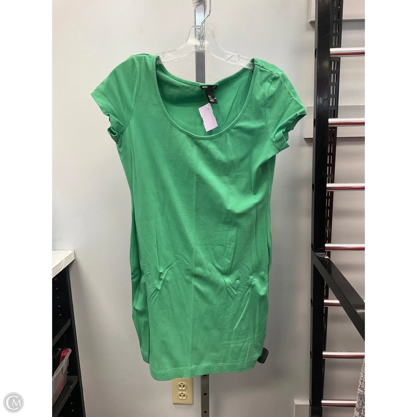 Dress Casual Short By H&m In Green, Size: M