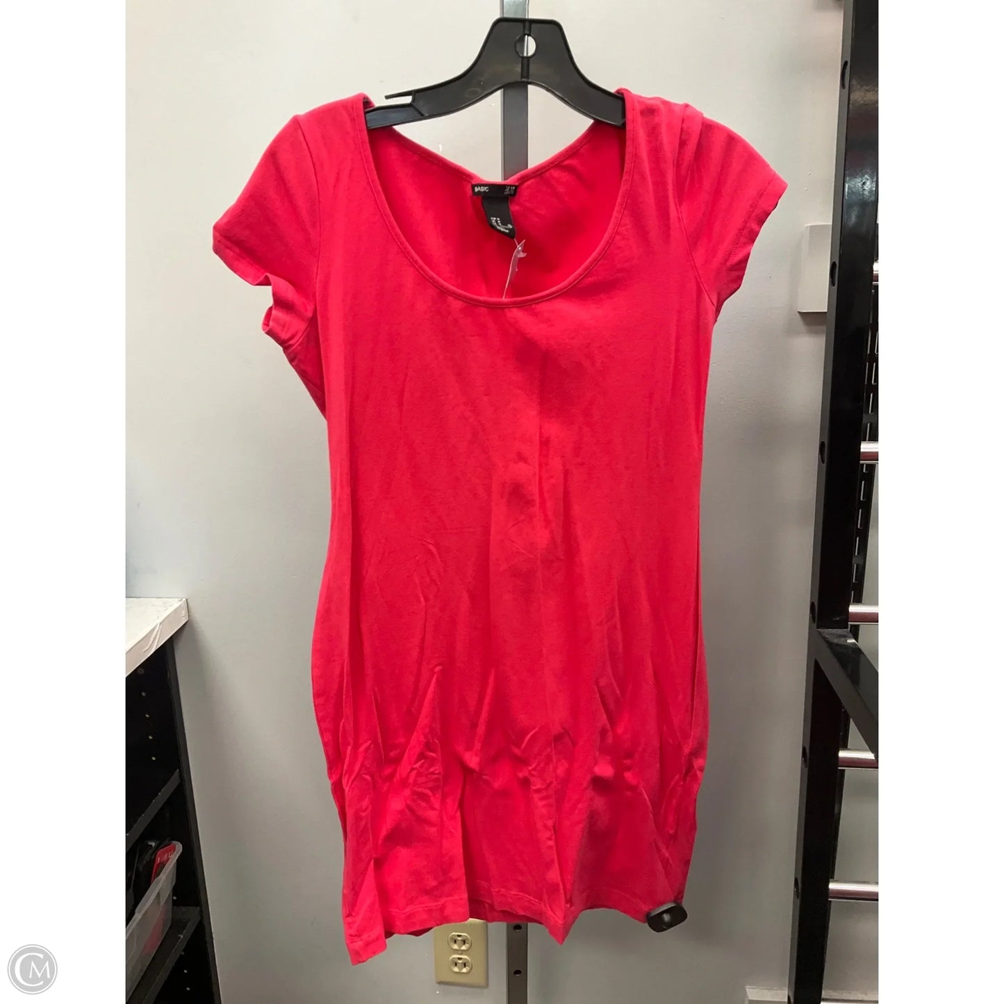 Dress Casual Short By H&m In Pink, Size: M