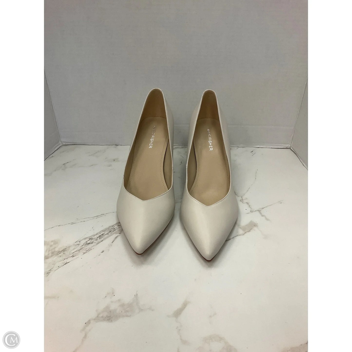 Shoes Heels Block By Marc Fisher In White, Size: 9