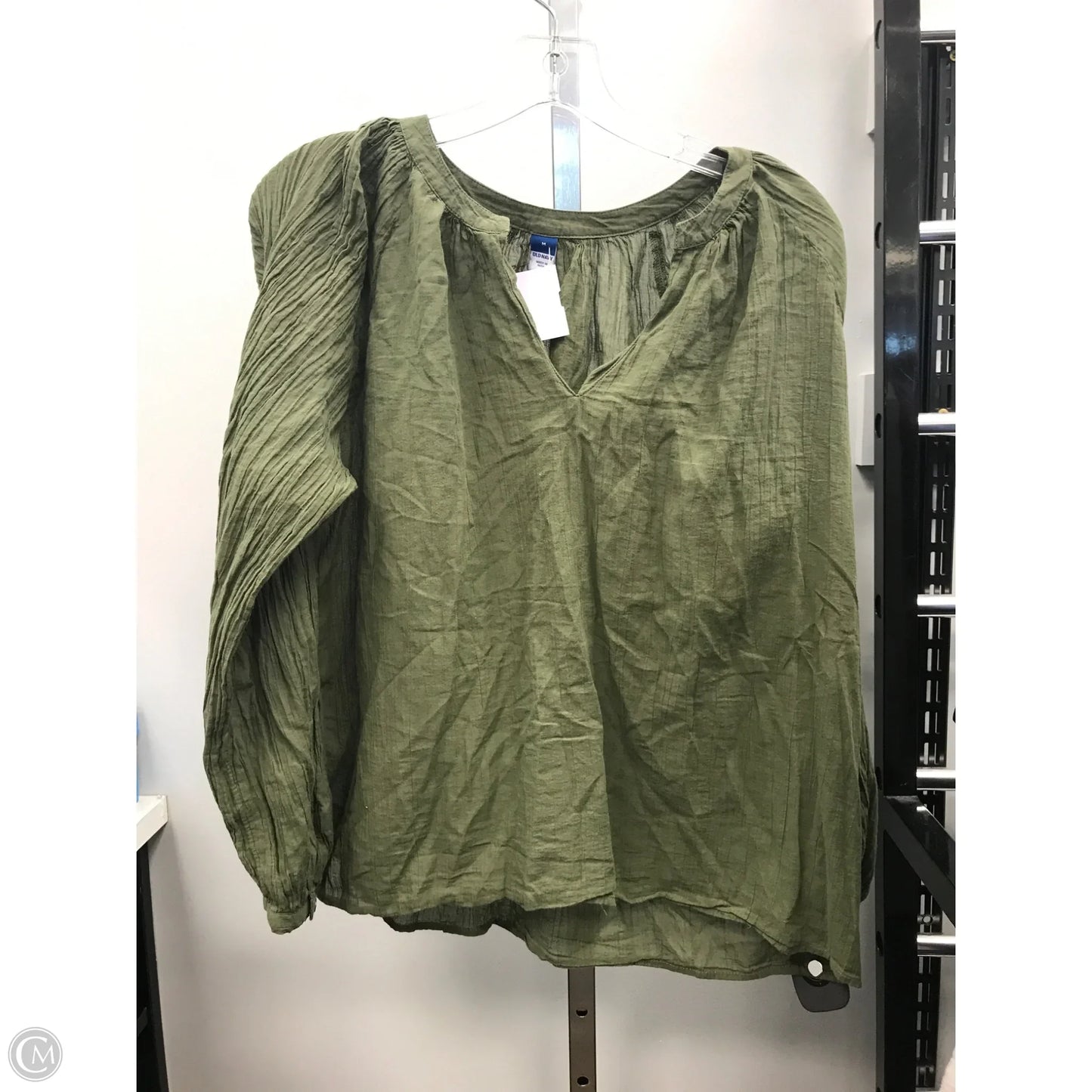 Top Long Sleeve By Old Navy In Green, Size: M