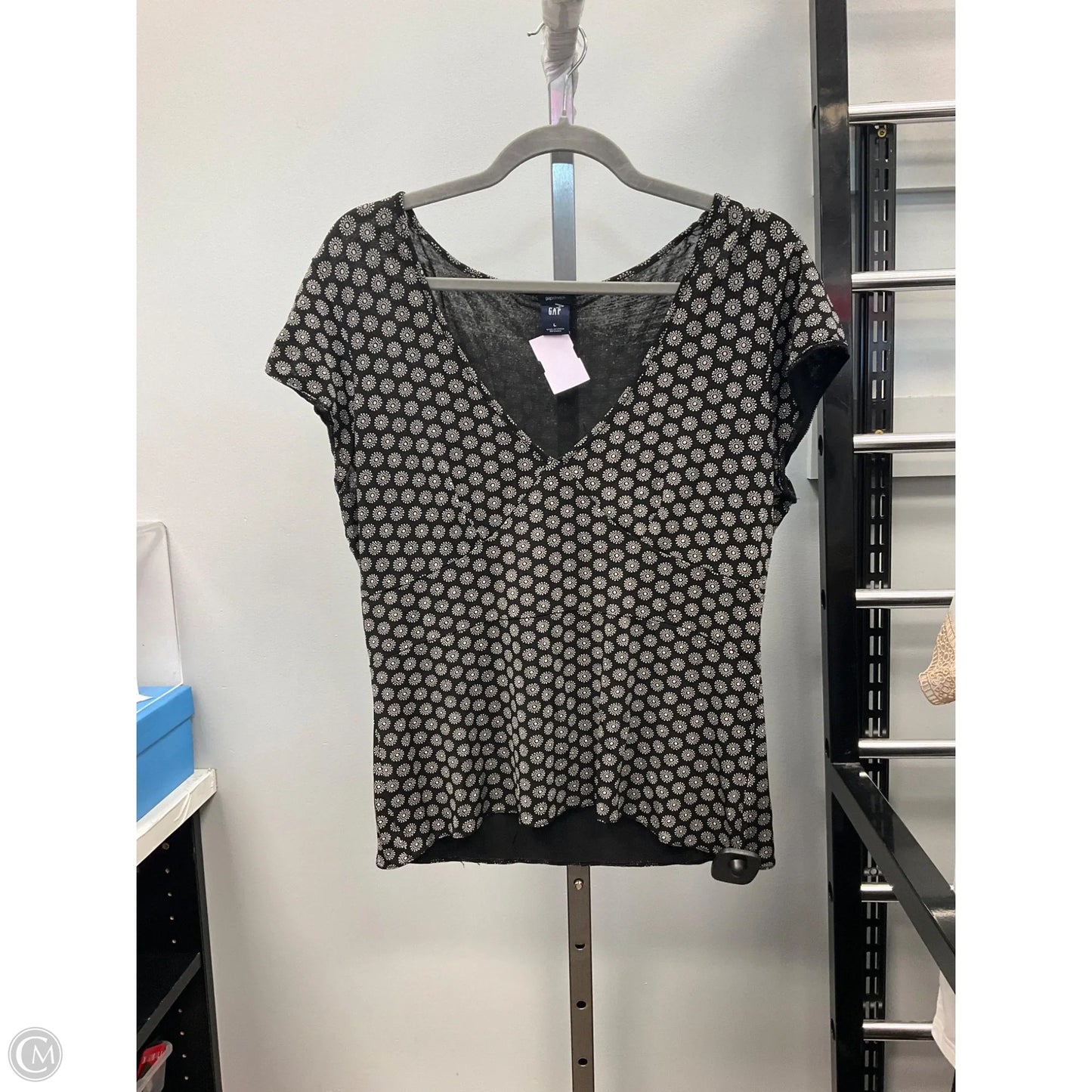 Top Short Sleeve By Gap In Black & Cream, Size: L