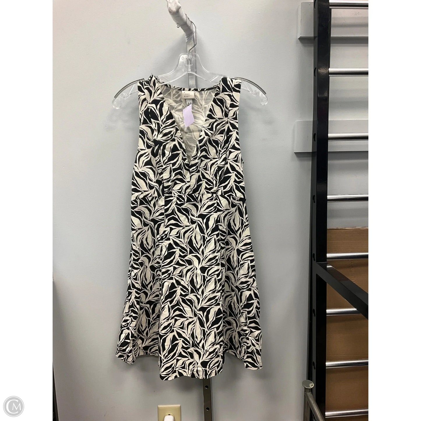 Dress Casual Short By A New Day In Black & White, Size: 8