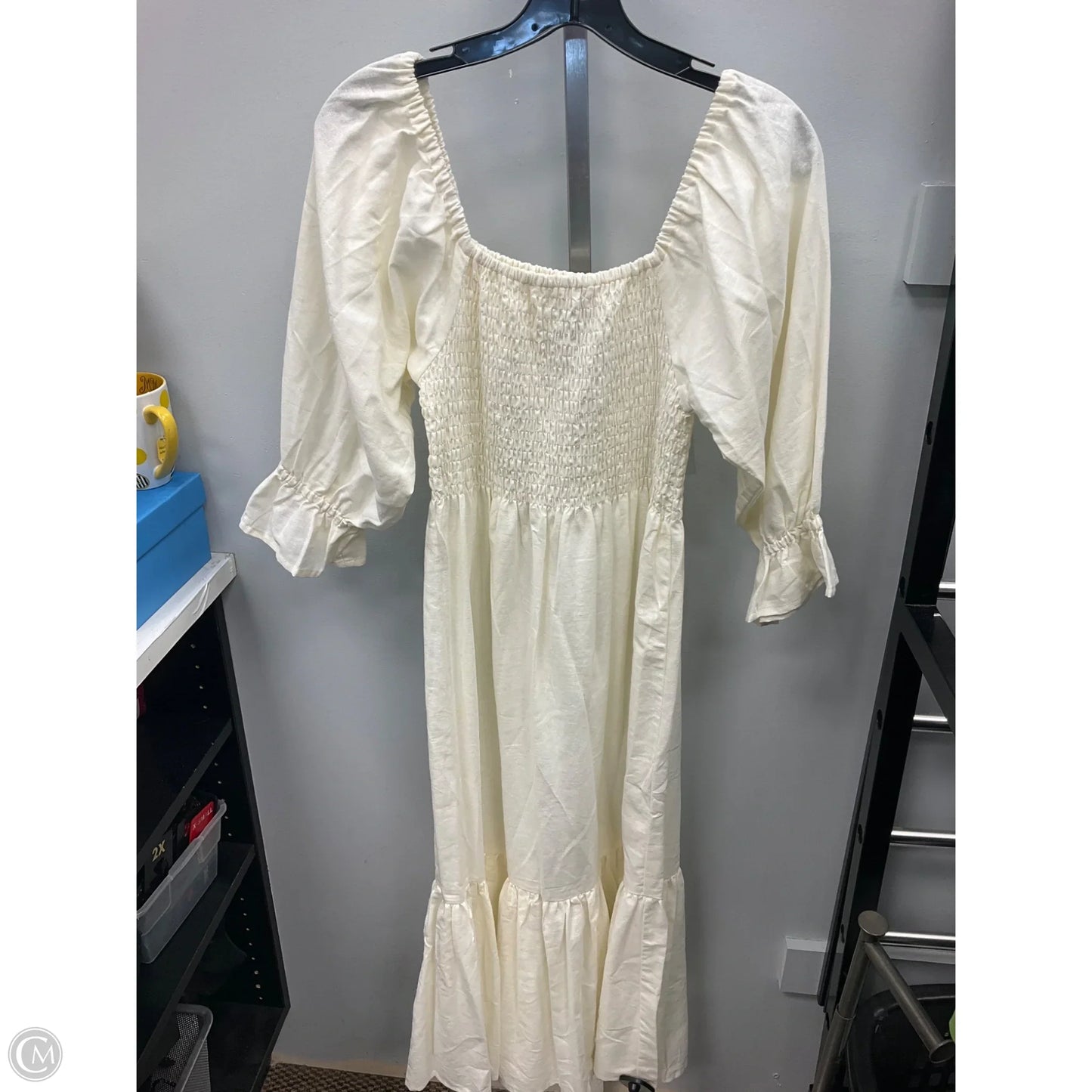 Dress Casual Midi By Clothes Mentor In Cream, Size: L