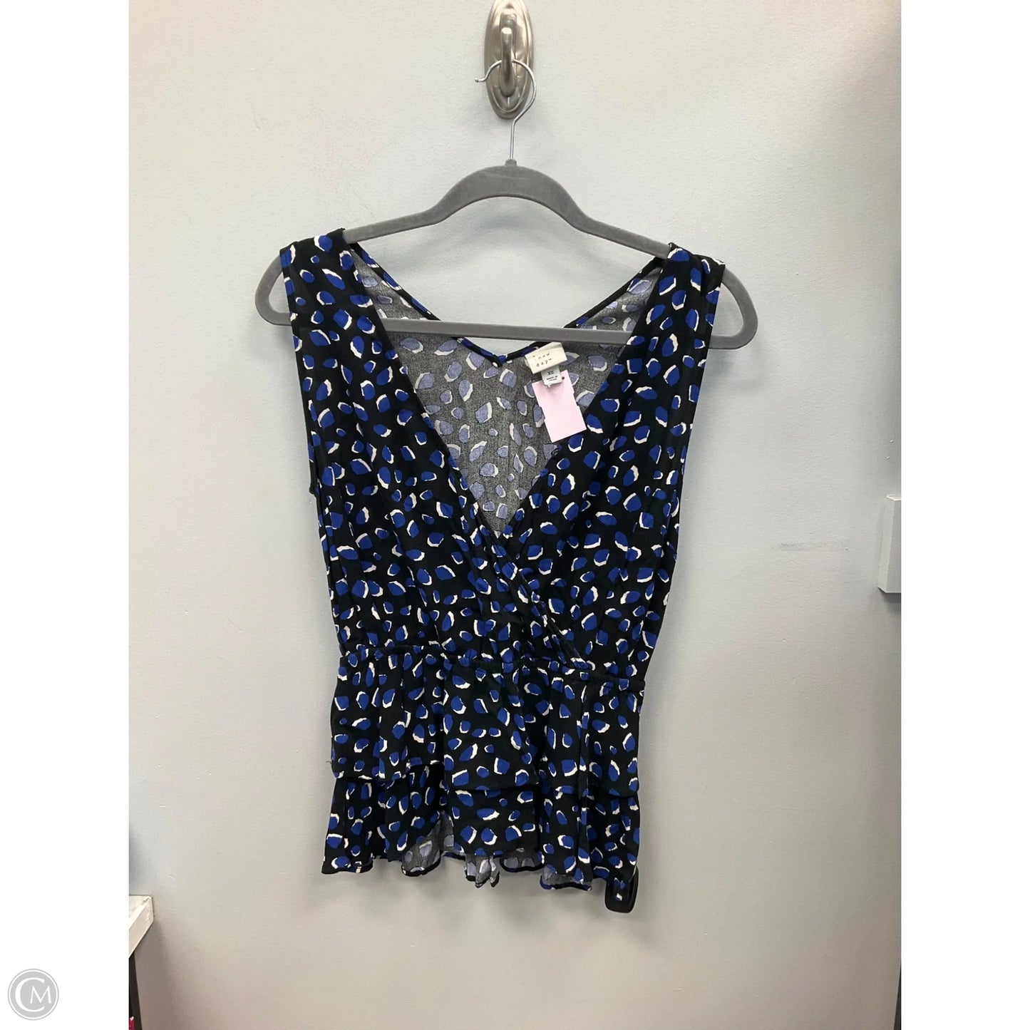 Top Sleeveless By A New Day In Black & Blue, Size: Xs