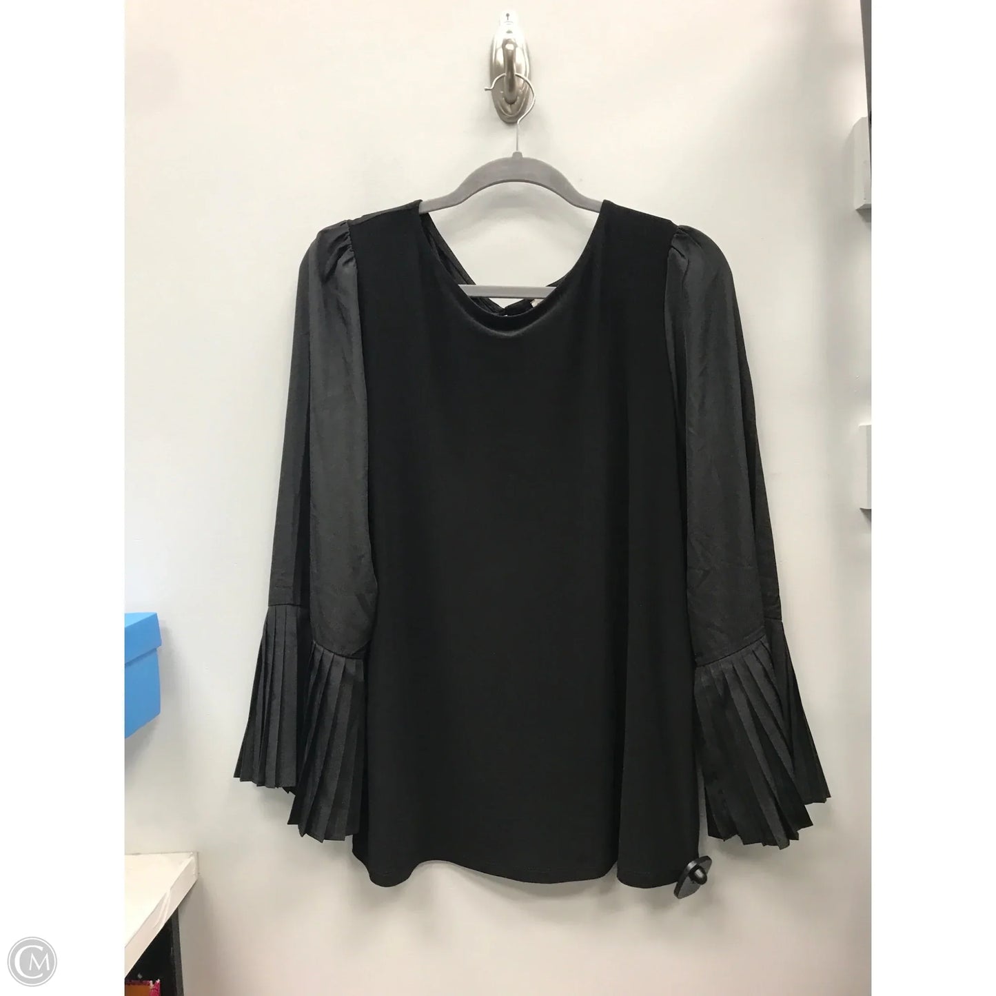 Top Long Sleeve By Anne Klein In Black, Size: Xl