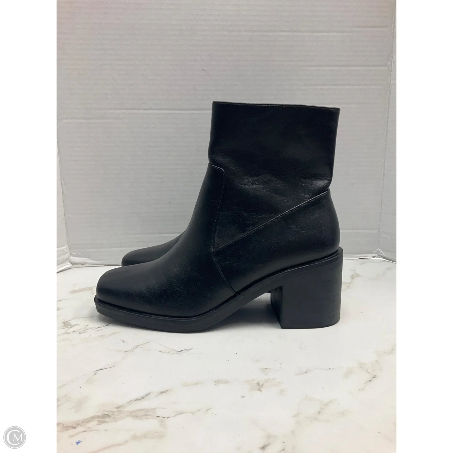Boots Ankle Heels By Clothes Mentor In Black, Size: 8.5