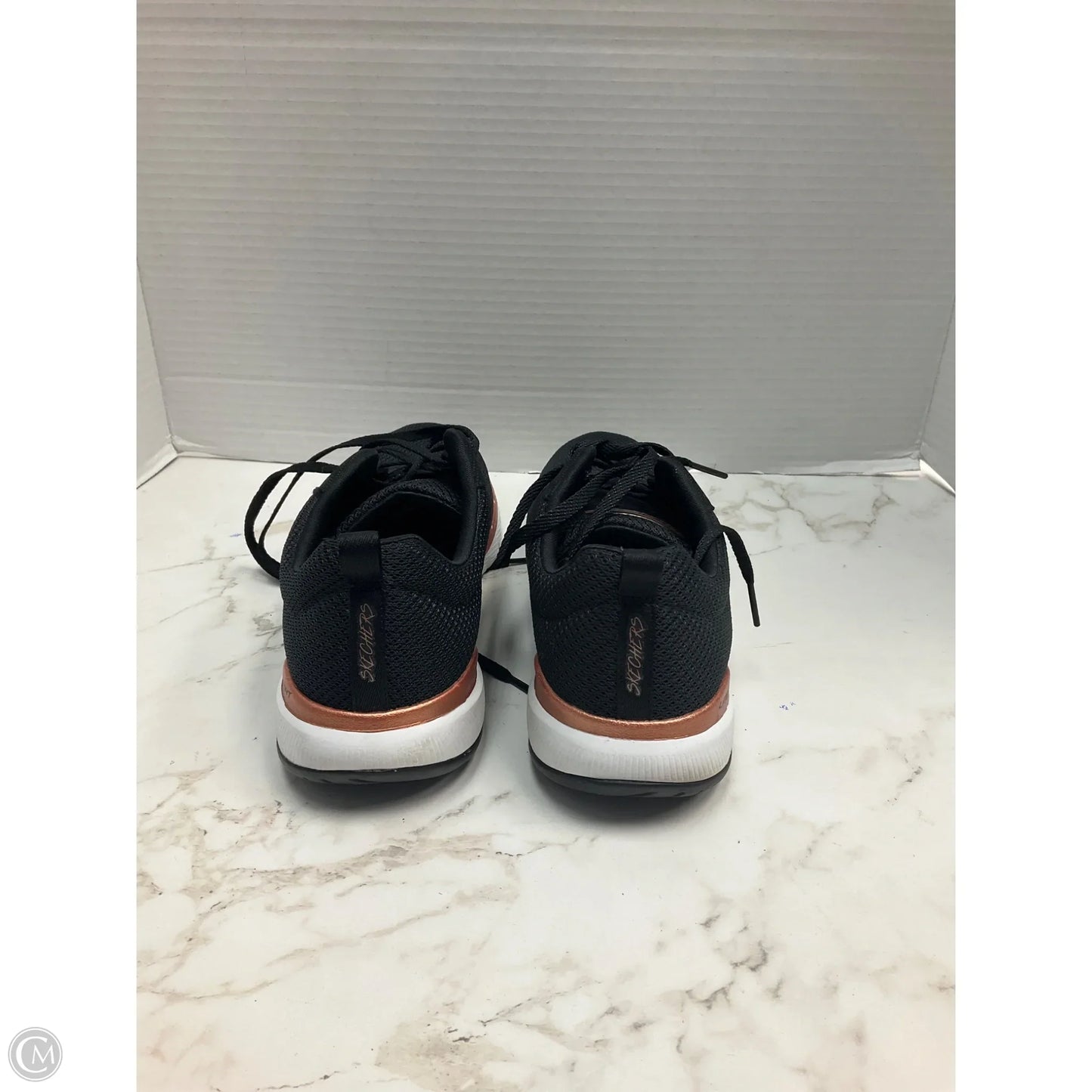 Shoes Athletic By Skechers In Black, Size: 9