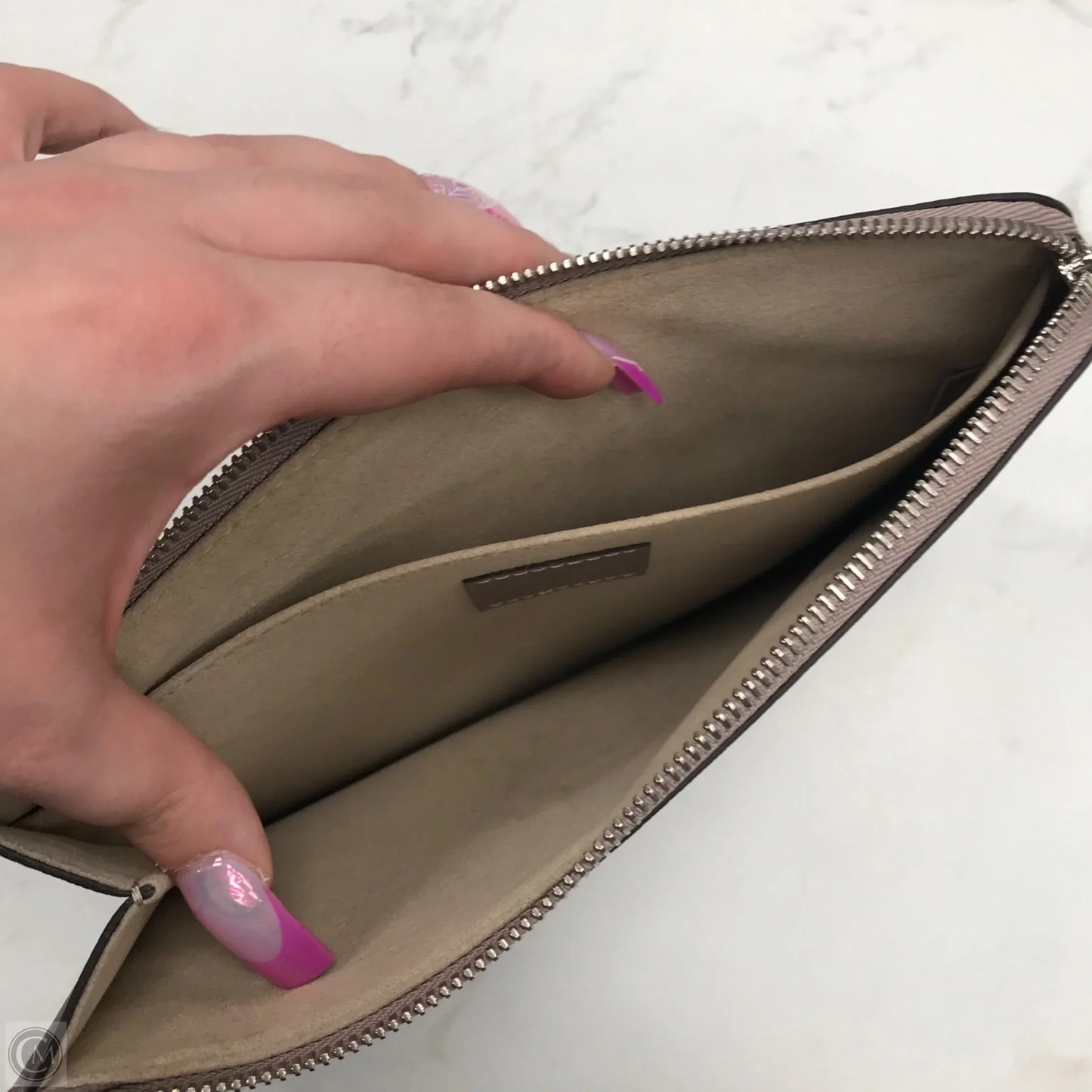 Clutch Luxury Designer By Louis Vuitton, Size: Large