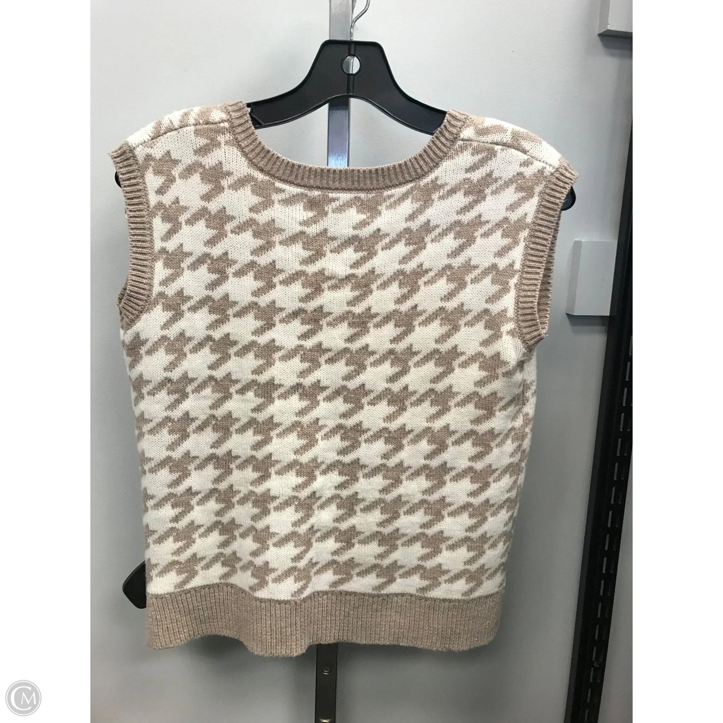 Vest Sweater By Jessica Simpson In Tan & White, Size: S