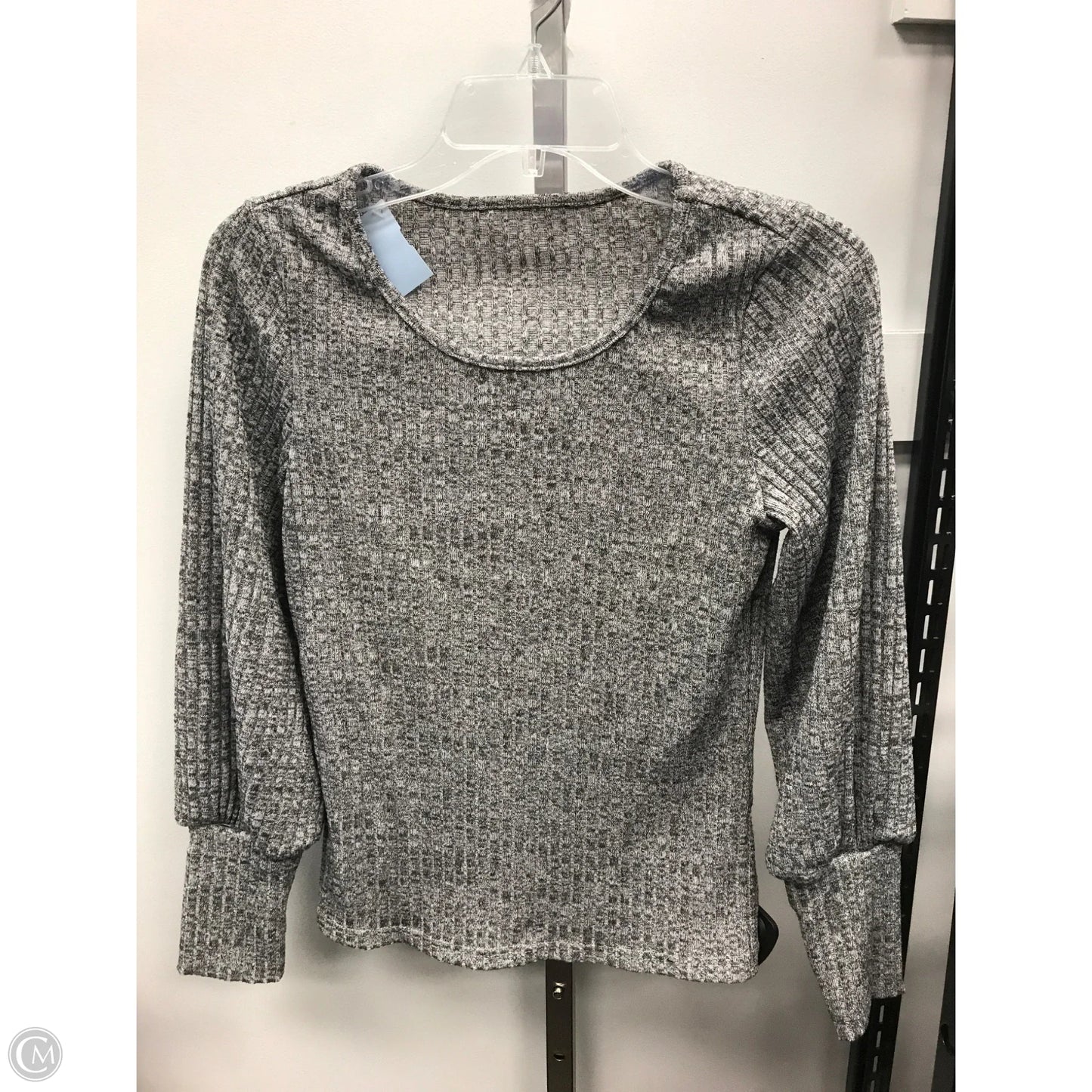 Top Long Sleeve By Clothes Mentor In Grey, Size: M