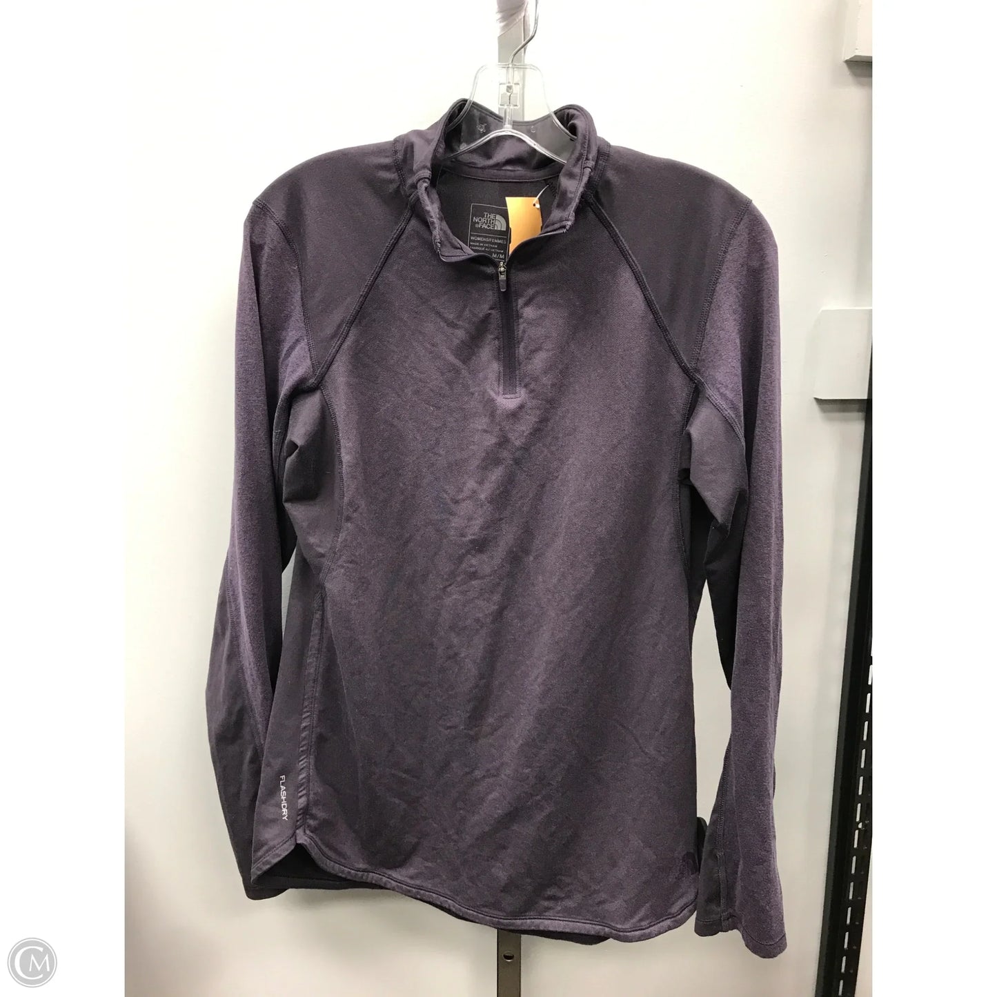 Athletic Top Long Sleeve Collar By The North Face In Purple, Size: M