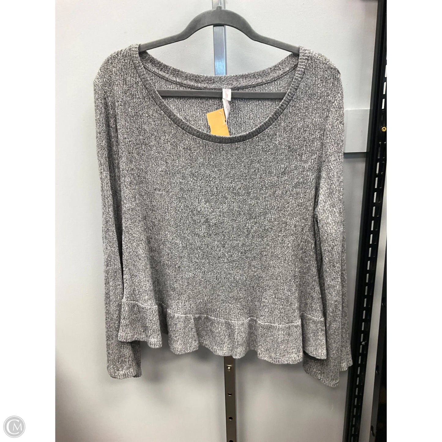 Top Long Sleeve By Gilligan And Omalley In Grey, Size: Xl