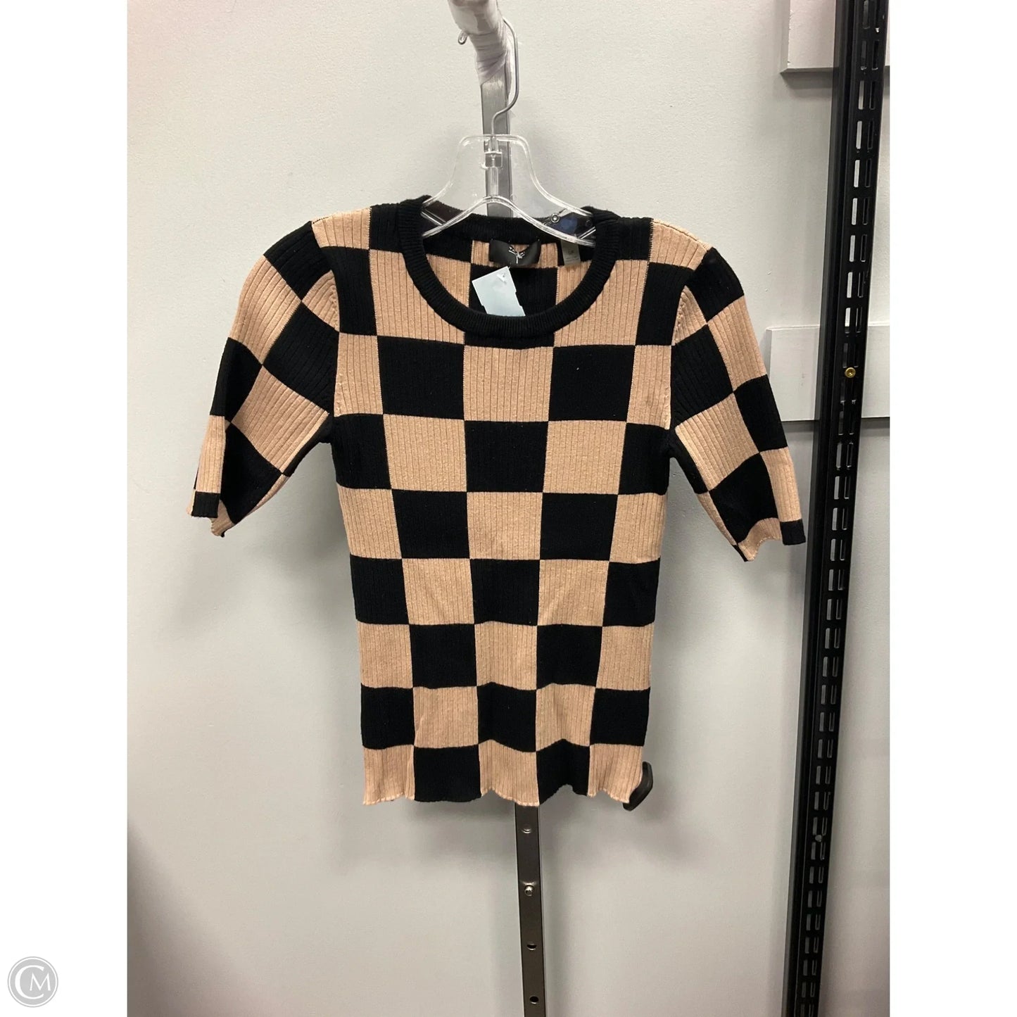 Top Short Sleeve By Tahari In Checkered Pattern, Size: S