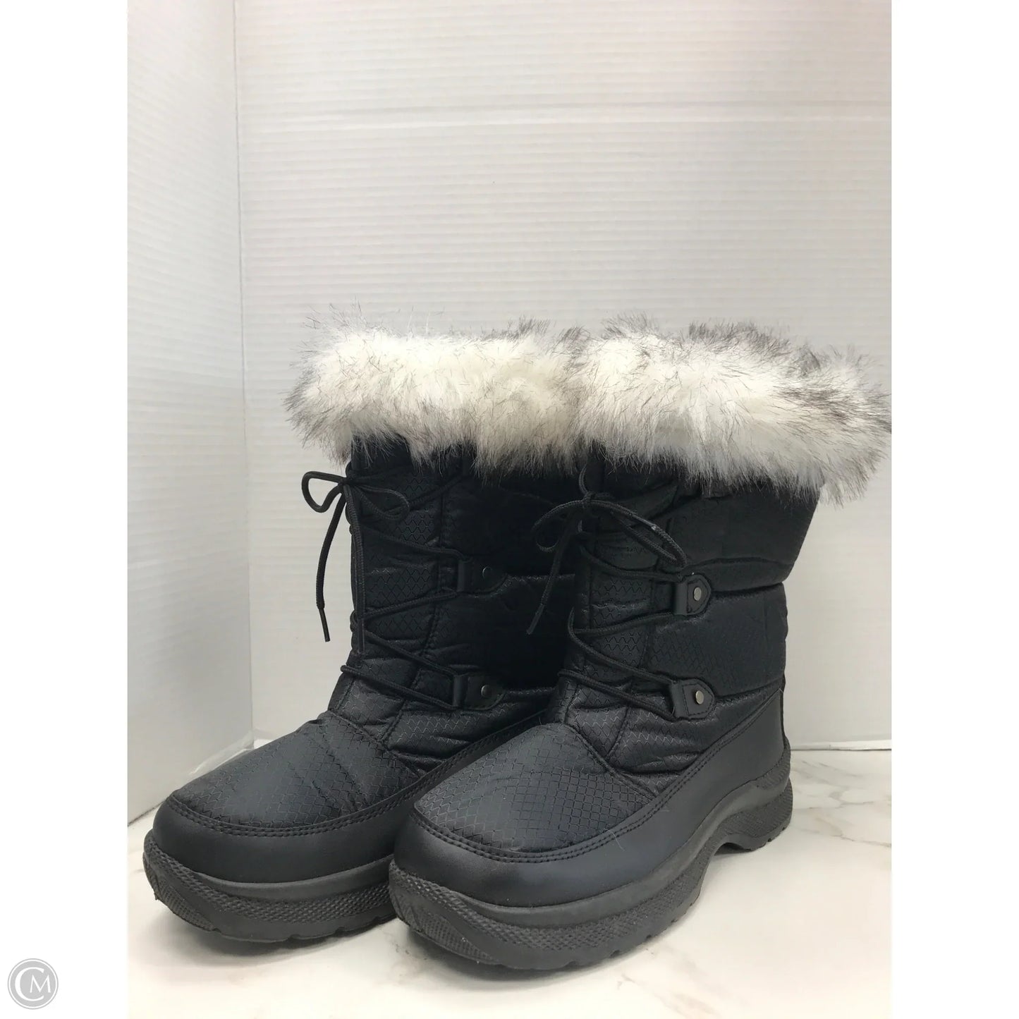 Boots Snow By Clothes Mentor In Black, Size: 8