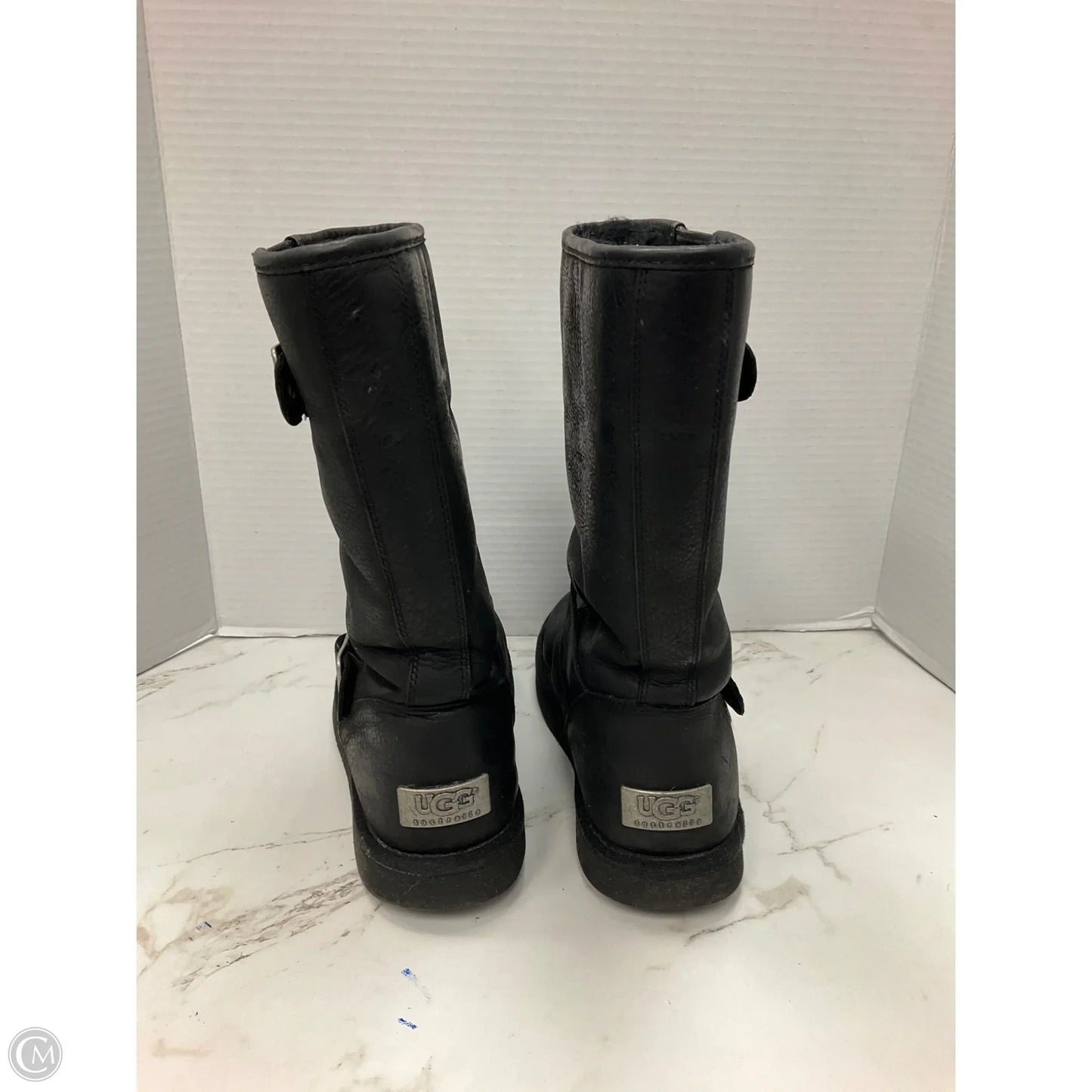 Boots Designer By Ugg In Black, Size: 9