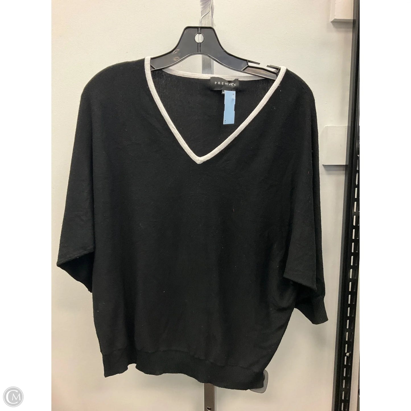 Top Short Sleeve By Premise In Black, Size: M