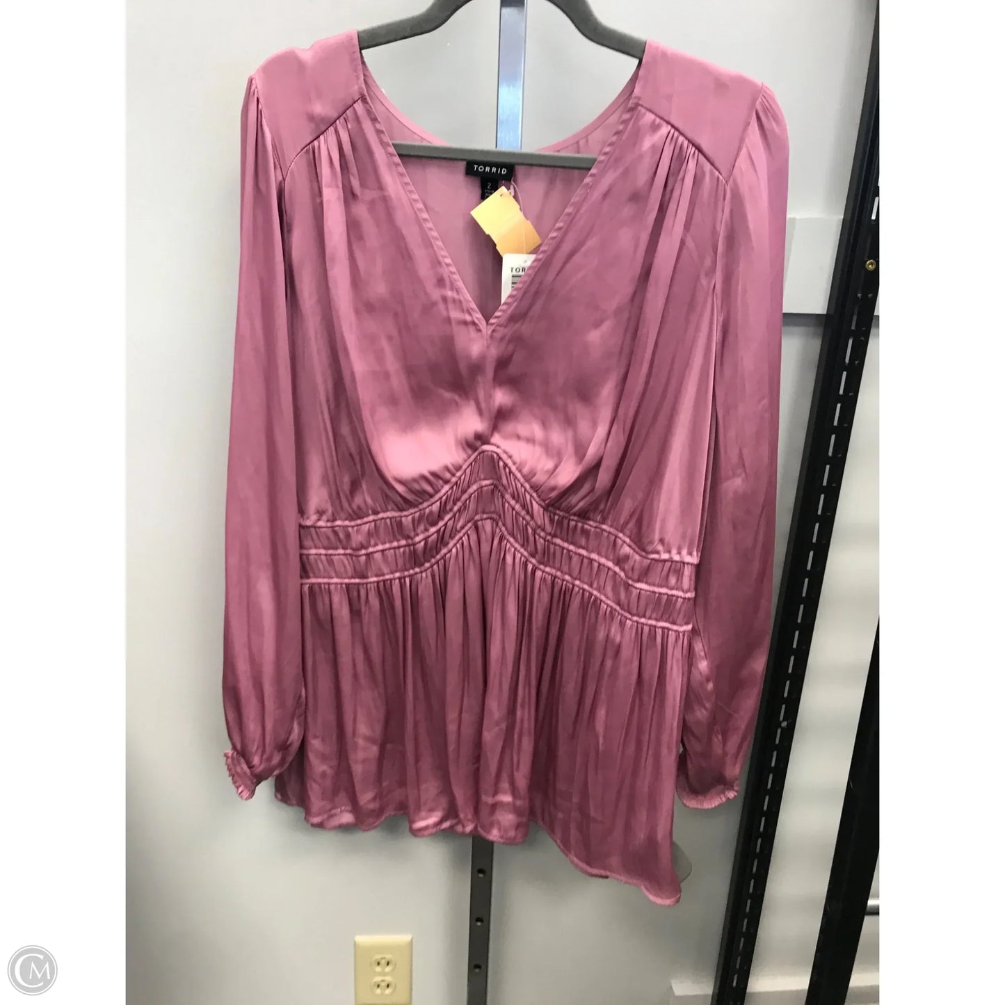 Top Long Sleeve By Torrid In Pink, Size: 2x