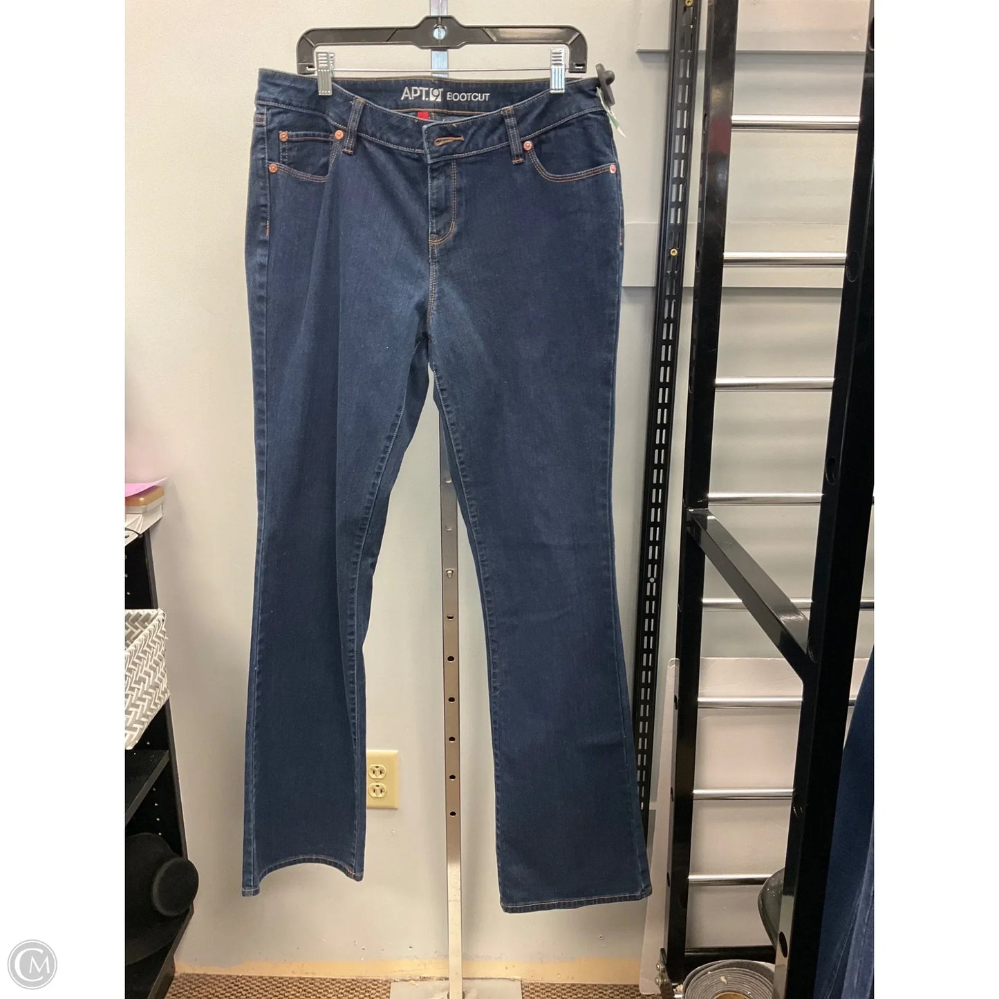 Jeans Boot Cut By Apt 9 In Blue Denim, Size: 12
