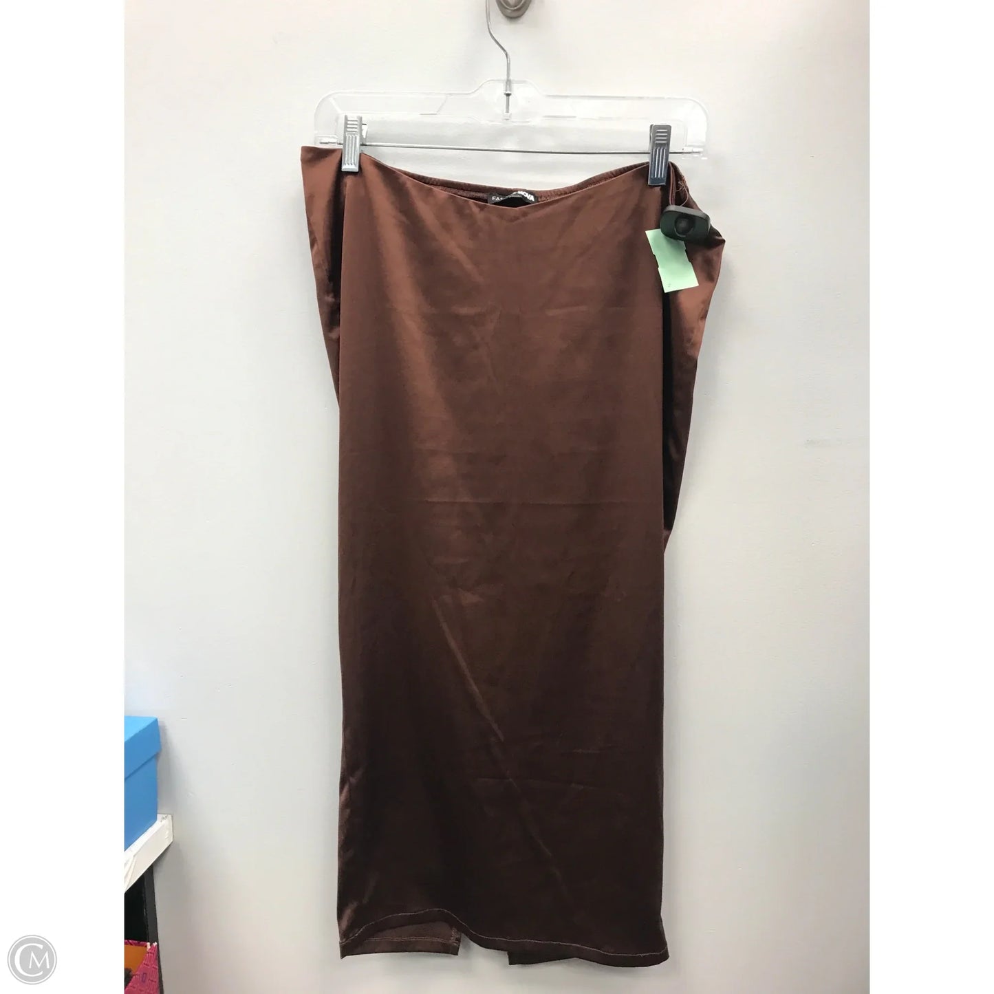 Skirt Midi By Fashion Nova In Brown, Size: L