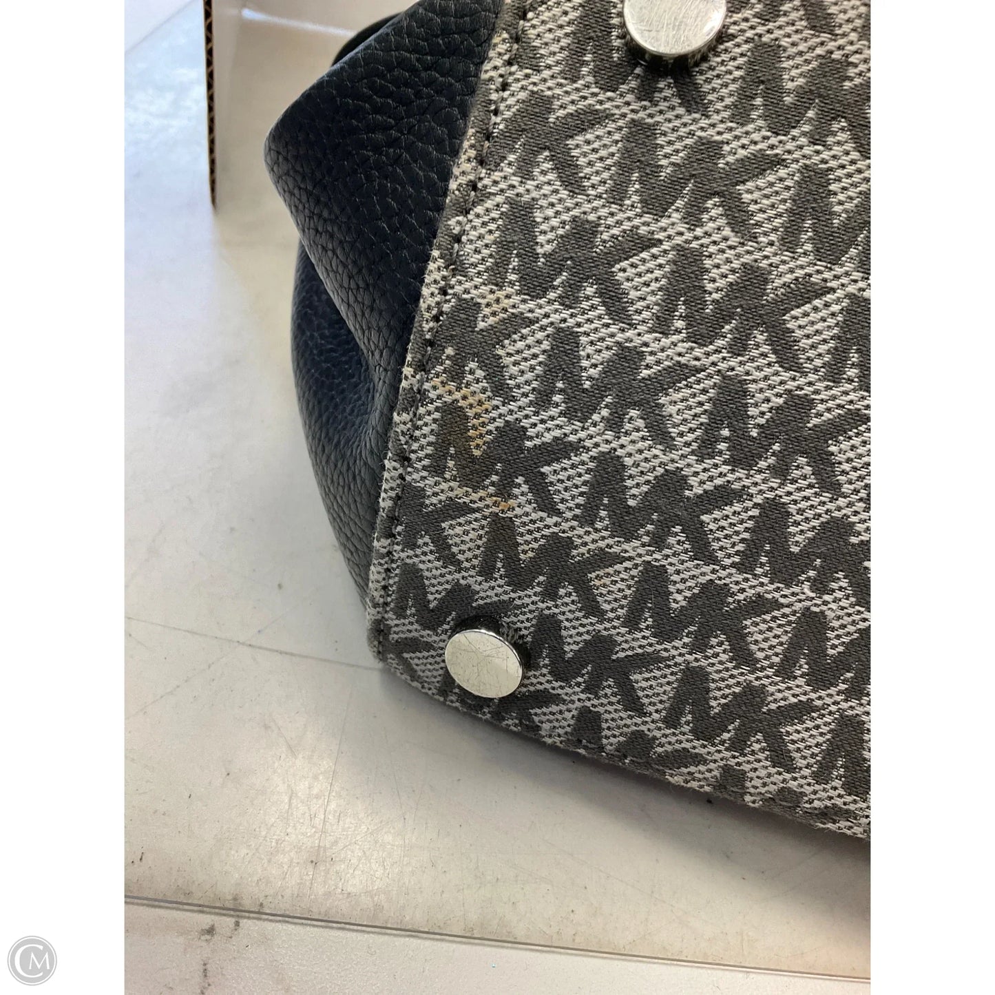 Handbag Designer By Michael Kors, Size: Medium