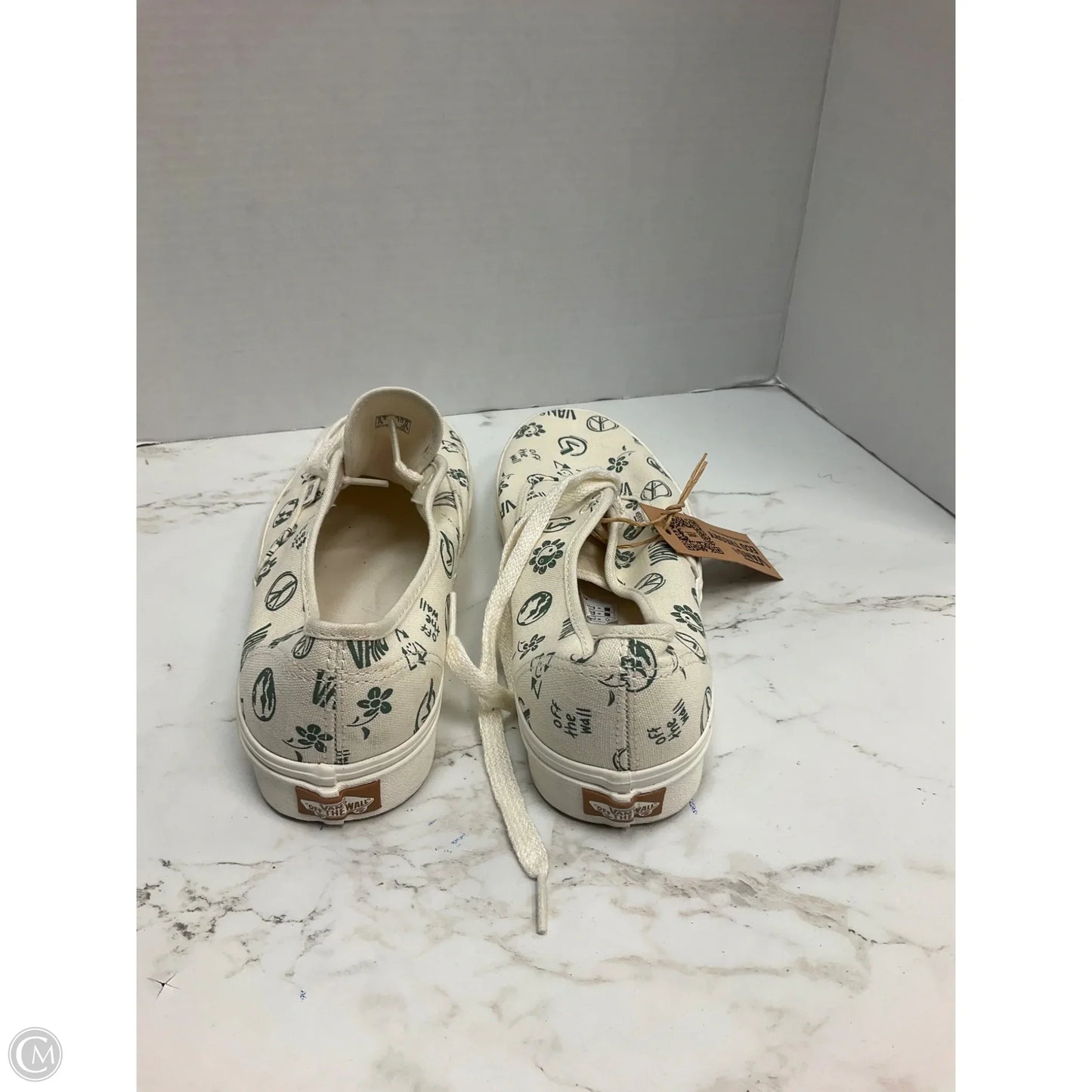 Shoes Sneakers By Vans In Cream & Green, Size: 10