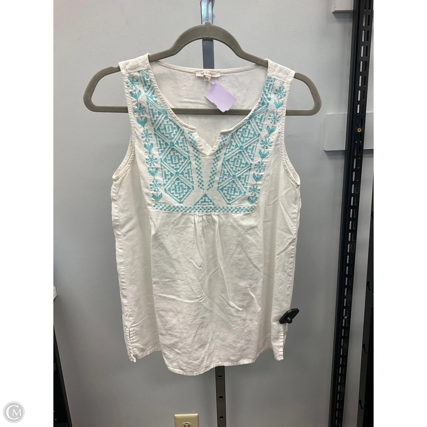 Top Sleeveless By Clothes Mentor In Cream & Green, Size: S