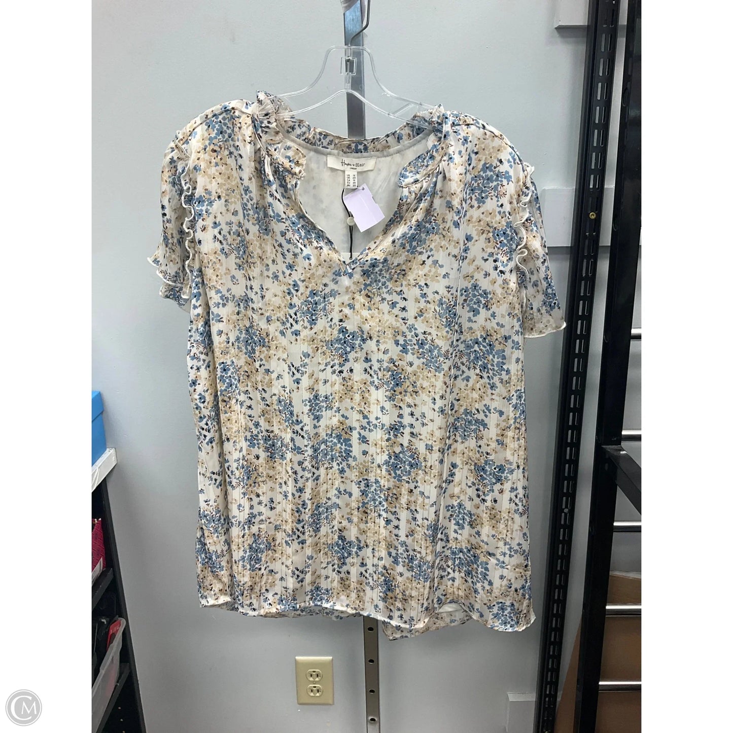 Top Short Sleeve By Clothes Mentor In Floral Print, Size: 1x