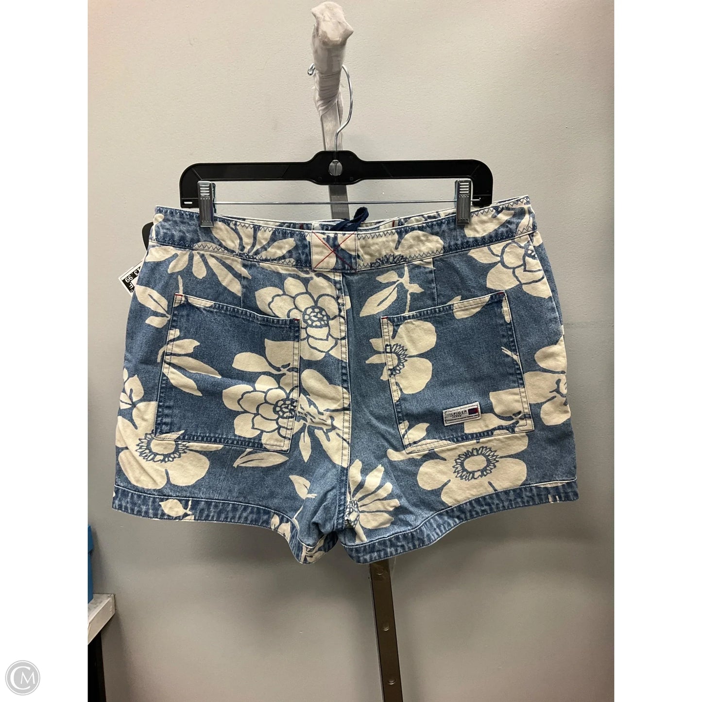 Shorts By Tommy Hilfiger In Blue Denim, Size: 14