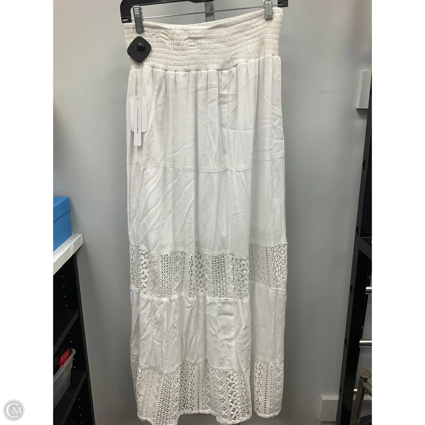 Skirt Maxi By Joe B In White, Size: Xl