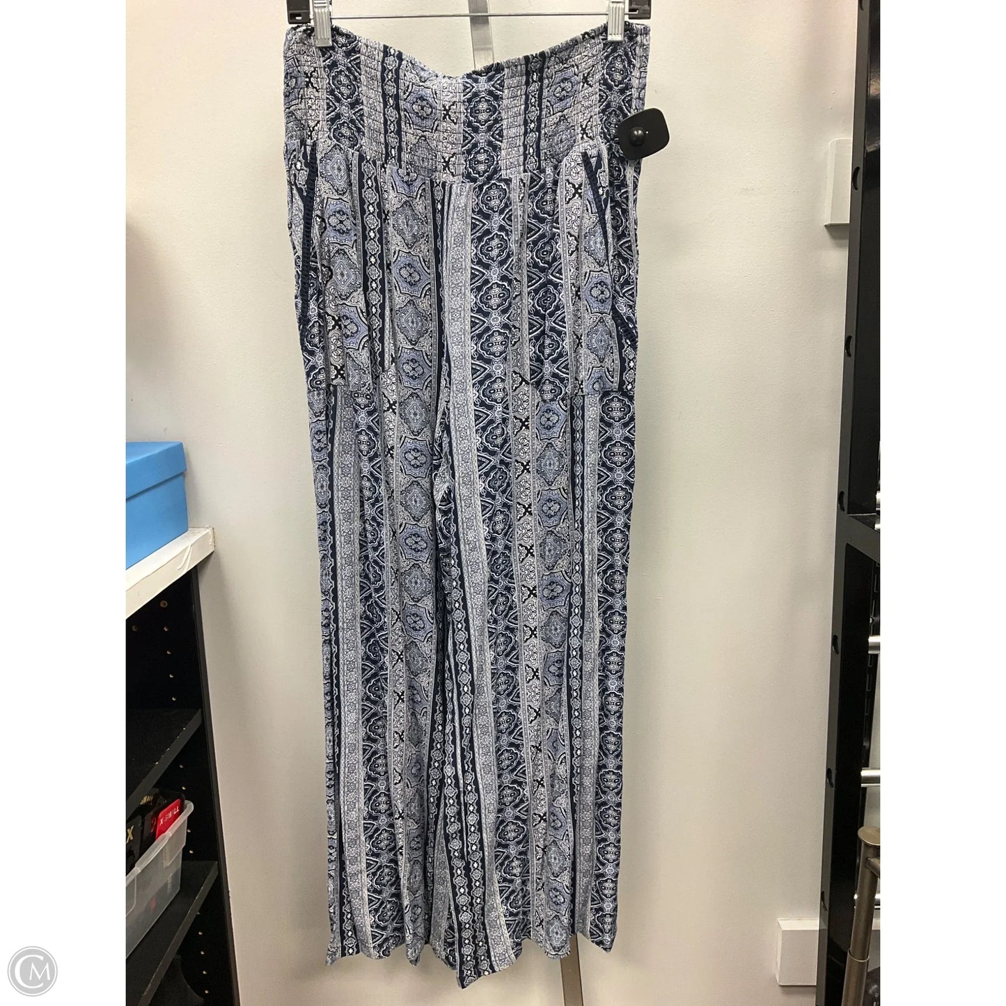 Pants Wide Leg By Clothes Mentor In Blue & White, Size: M