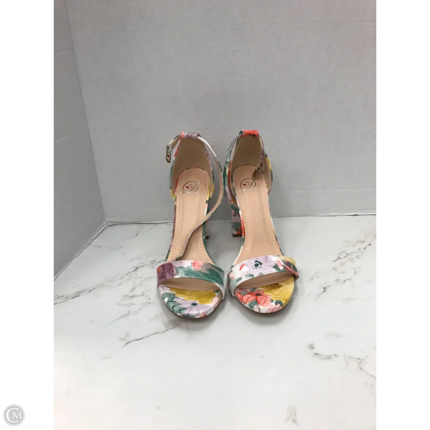 Sandals Heels Block By Clothes Mentor In Floral Print, Size: 7