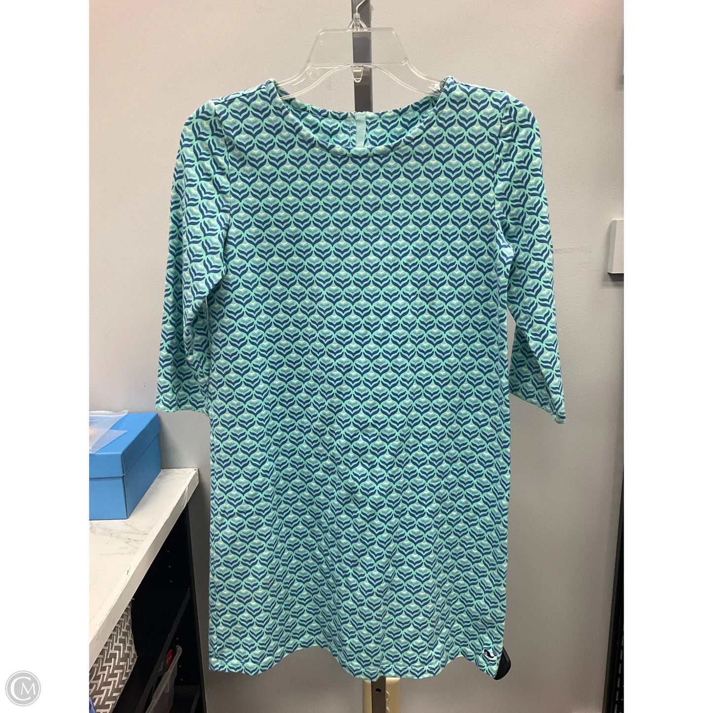 Dress Casual Short By Vineyard Vines In Blue, Size: L