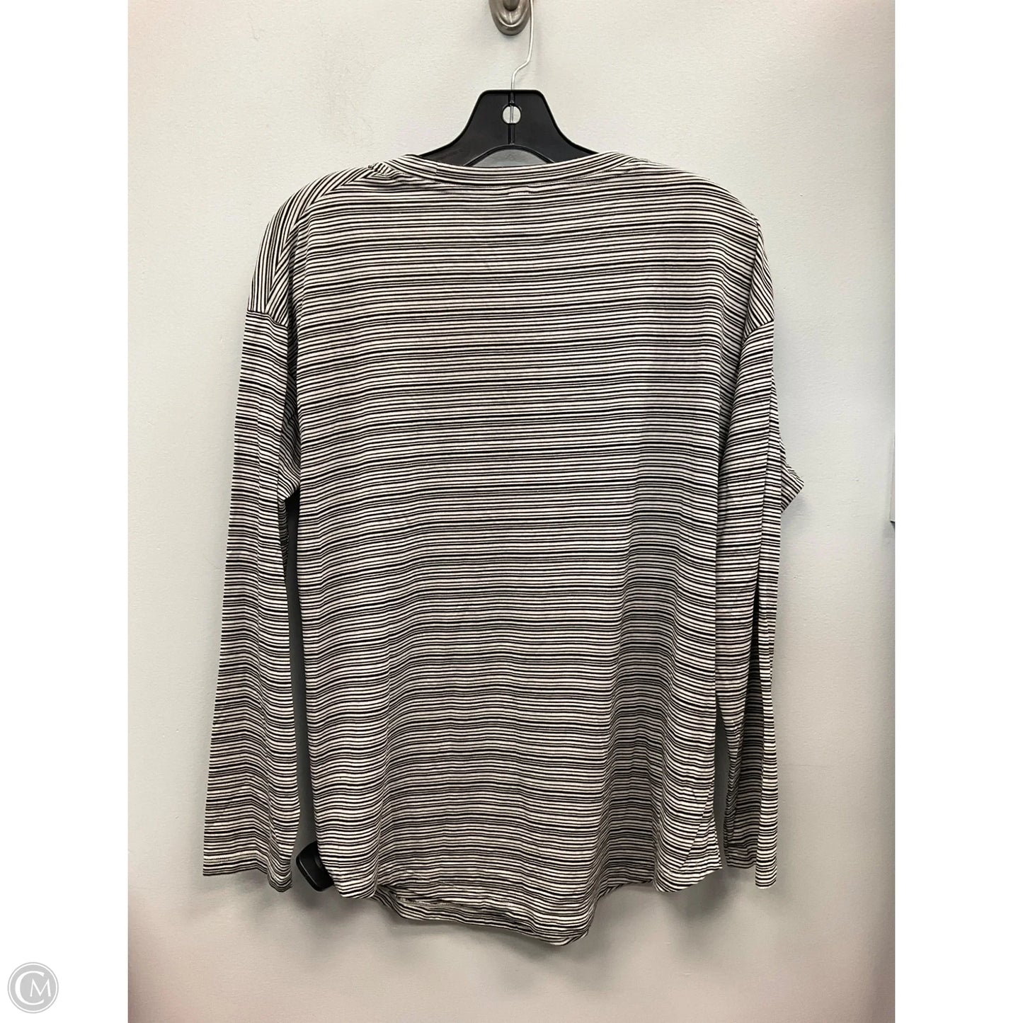Top Long Sleeve By Athleta In Striped Pattern, Size: L