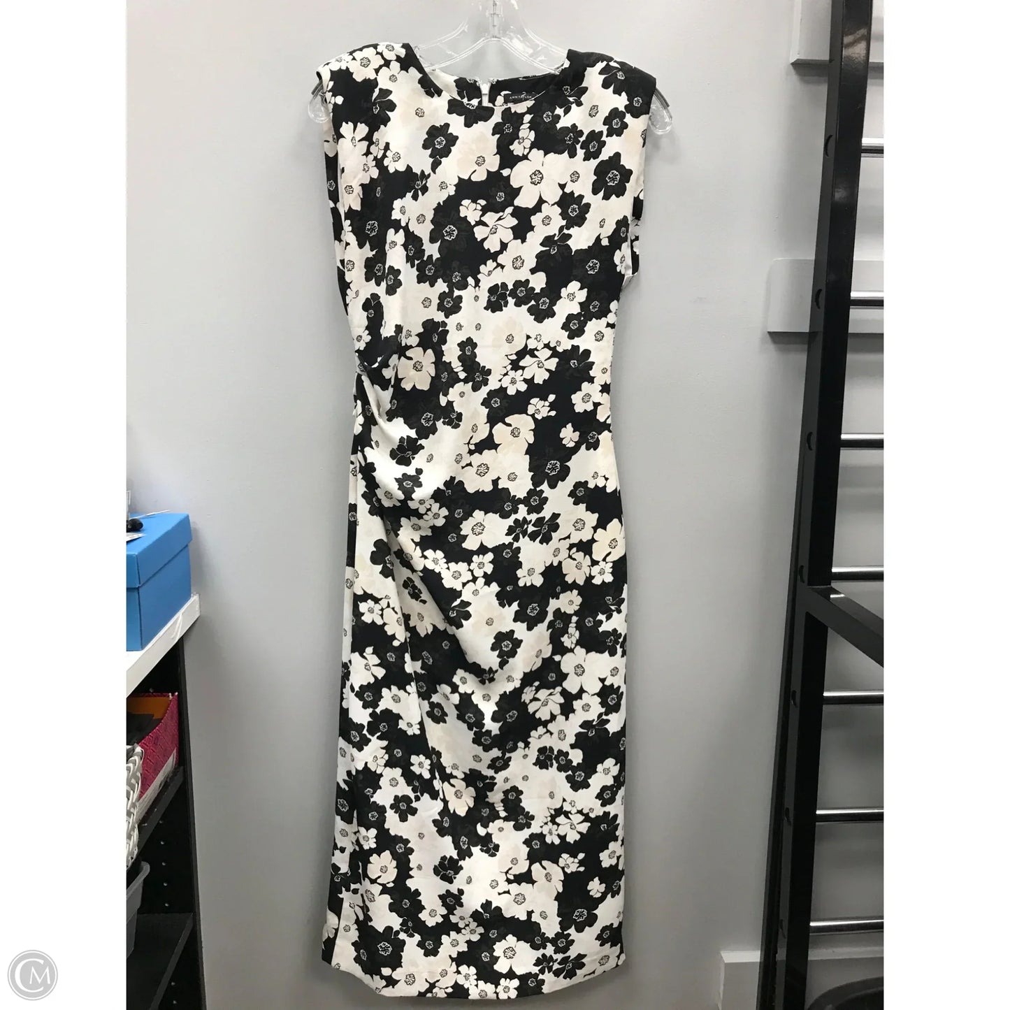 Dress Party Midi By Ann Taylor In Black & Cream, Size: 2