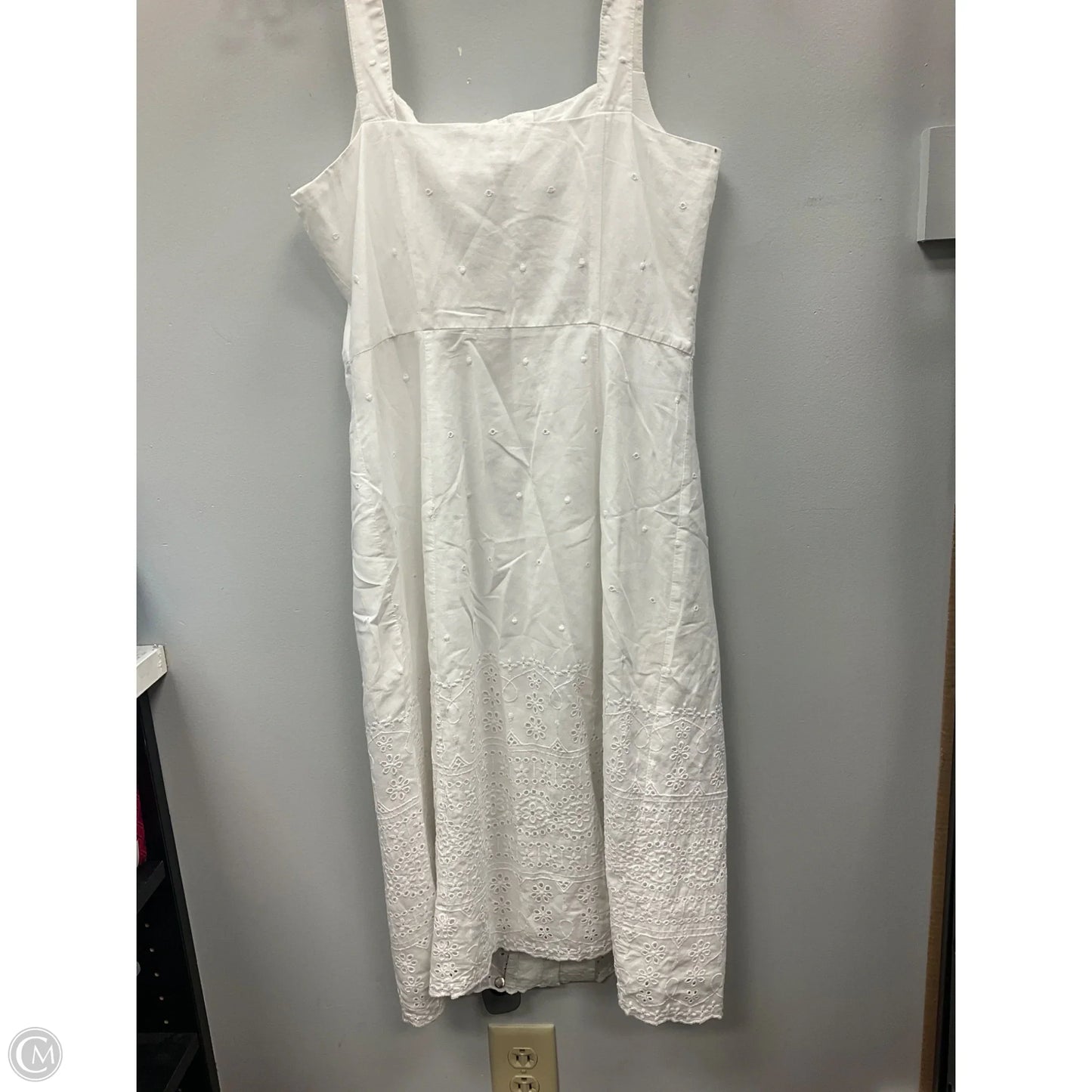 Dress Casual Short By Gap In White, Size: 4