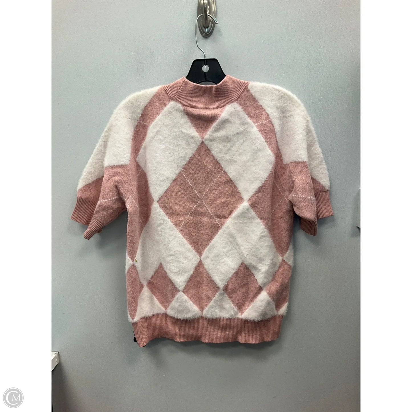 Sweater Short Sleeve By Clothes Mentor In Cream & Pink, Size: Xl