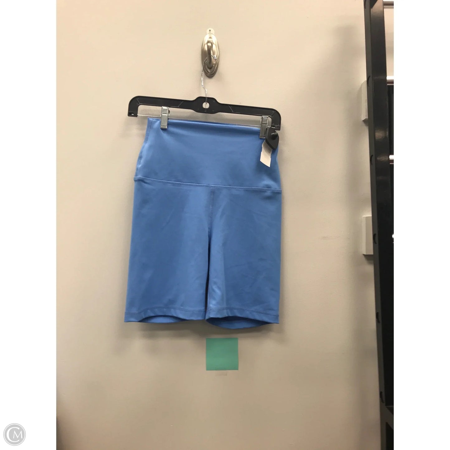Athletic Shorts By Yogalicious In Blue, Size: M