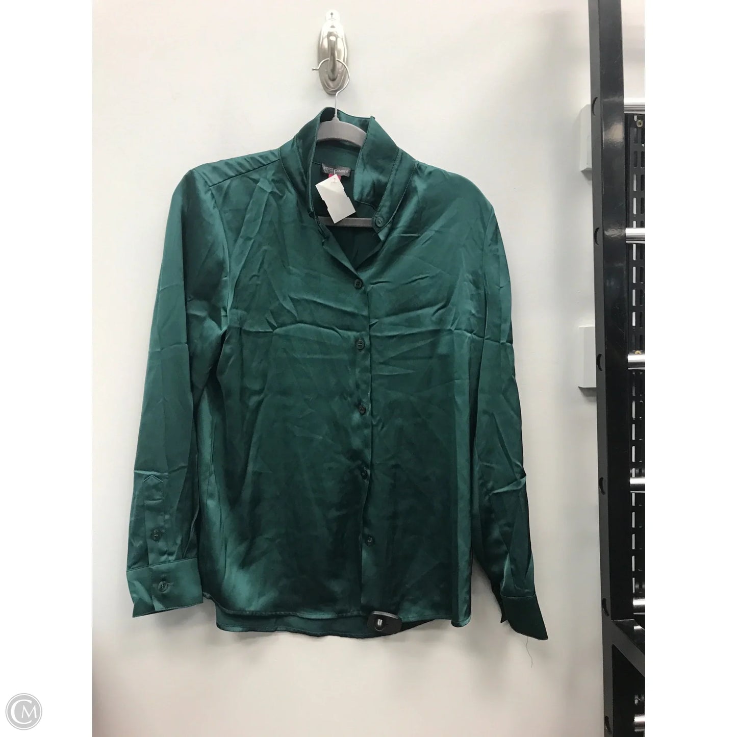 Top Long Sleeve By Vince Camuto In Green, Size: M
