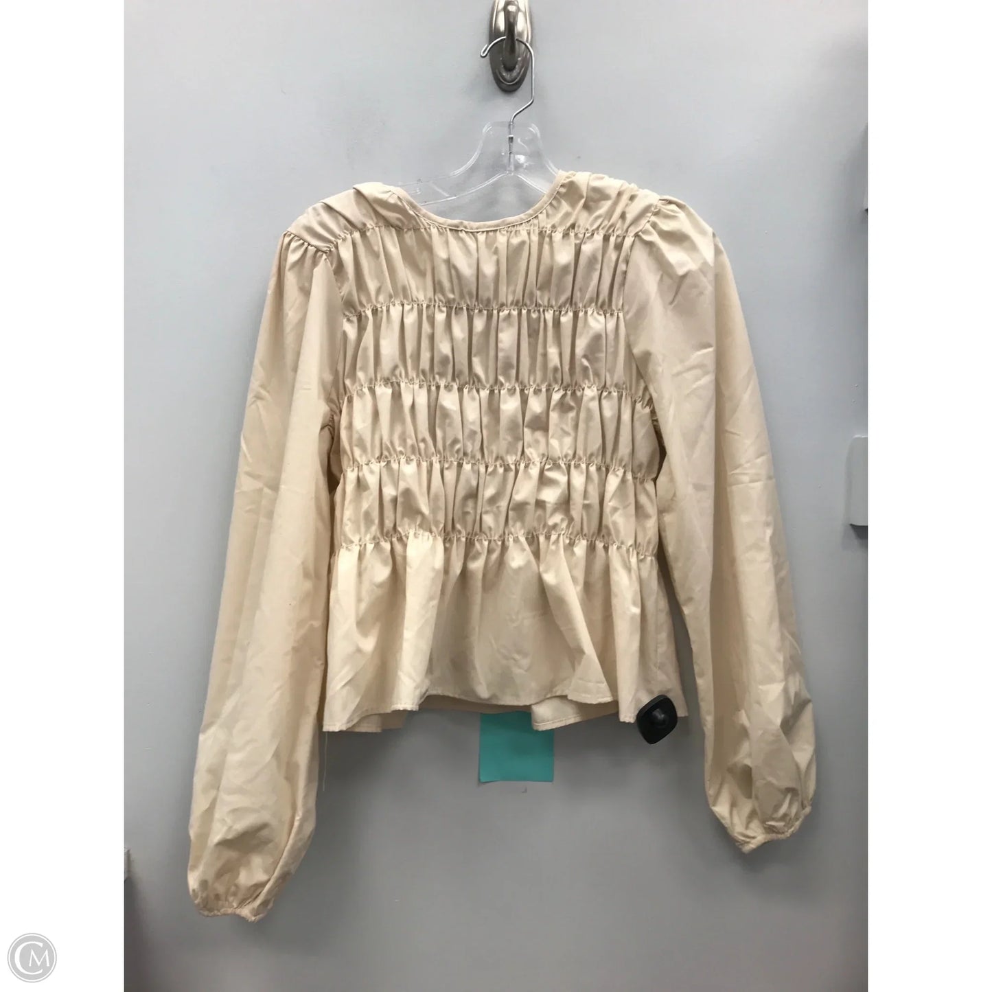 Top Long Sleeve By Cmc In Cream, Size: M