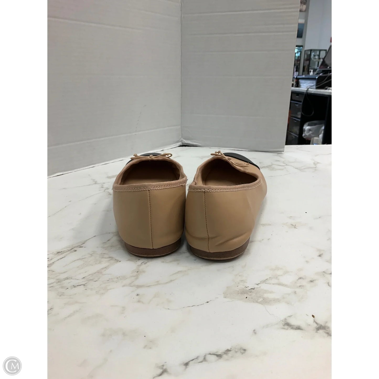 Shoes Flats By A New Day In Black & Tan, Size: 8
