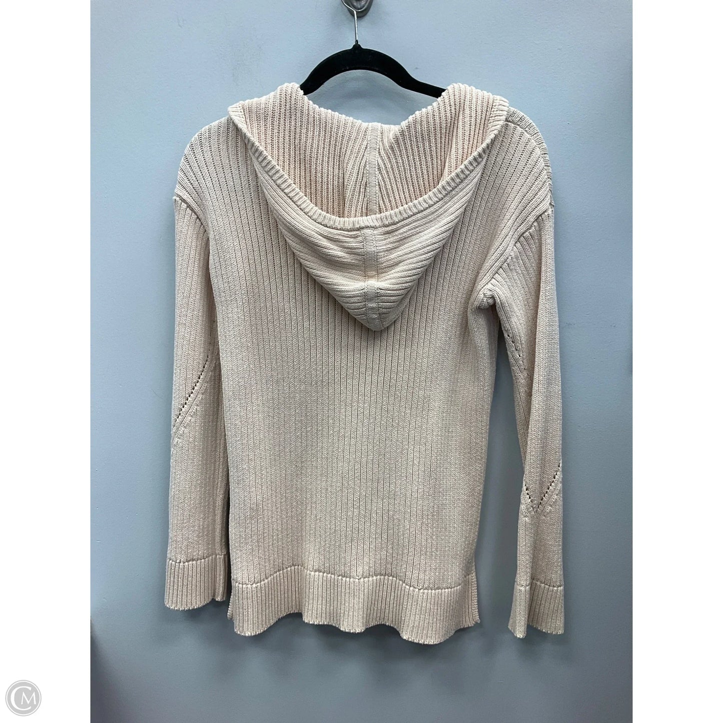 Sweater By Clothes Mentor In Cream, Size: Xs