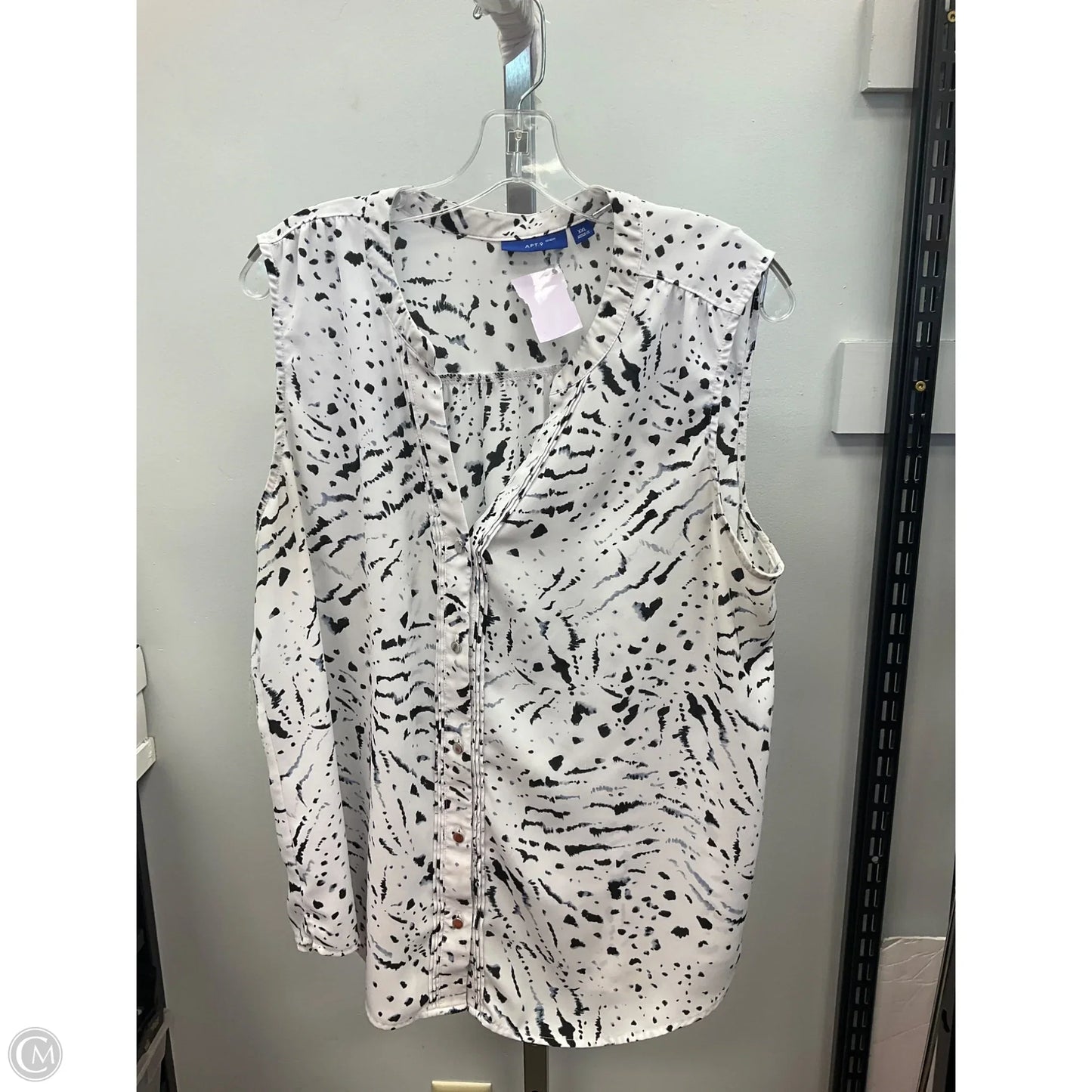 Top Sleeveless By Apt 9 In Black & White, Size: Xxl
