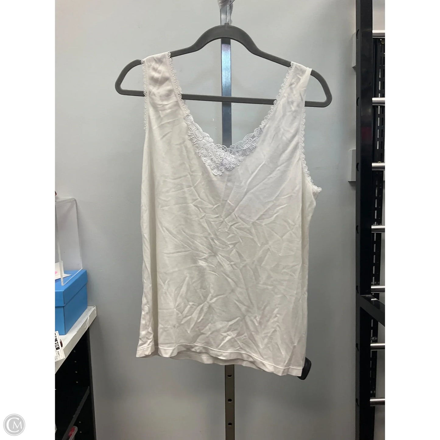 Top Sleeveless By Cuddl Duds In White, Size: 1x