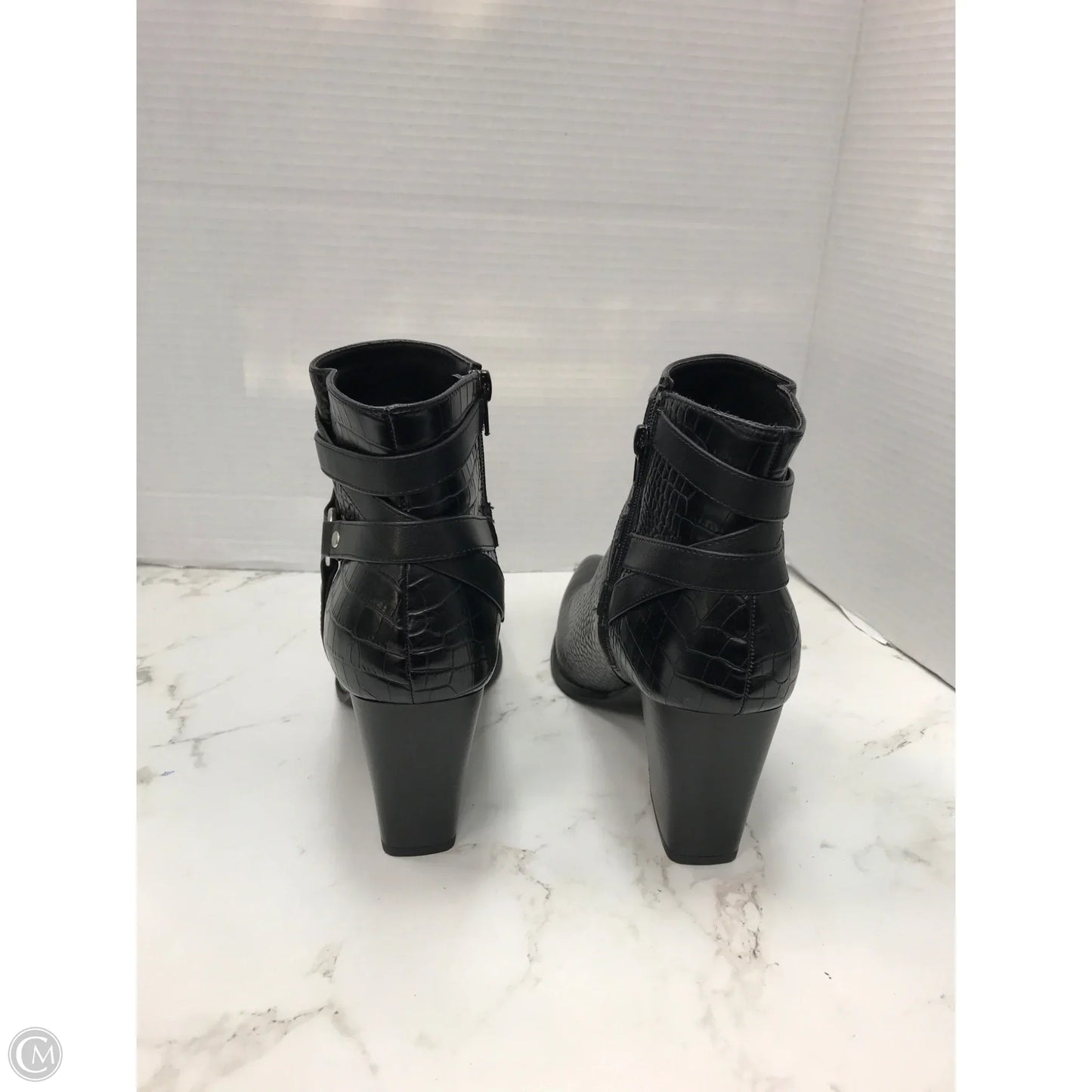 Boots Ankle Heels By Just Fab In Black, Size: 10