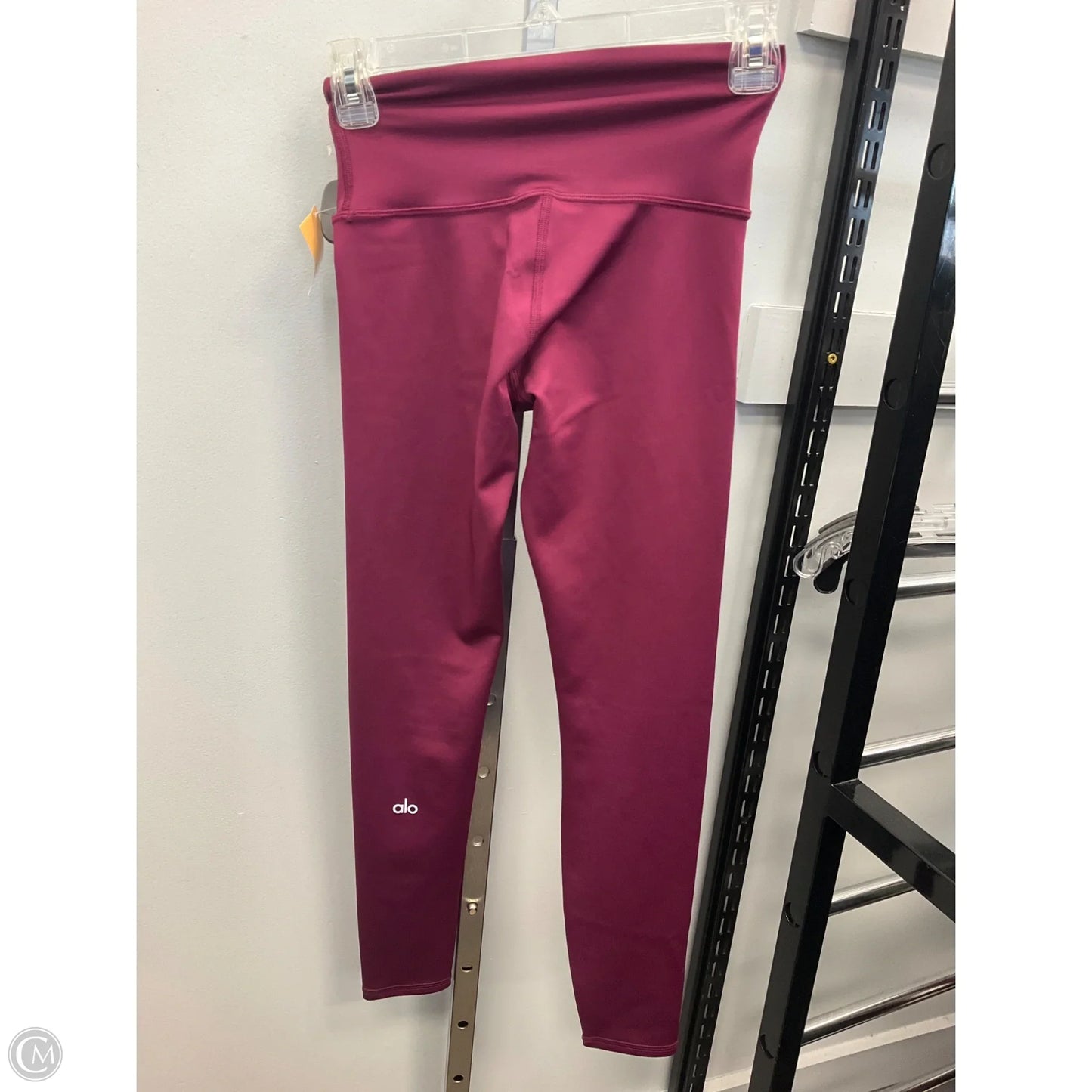 Athletic Leggings By Alo In Maroon, Size: Xs