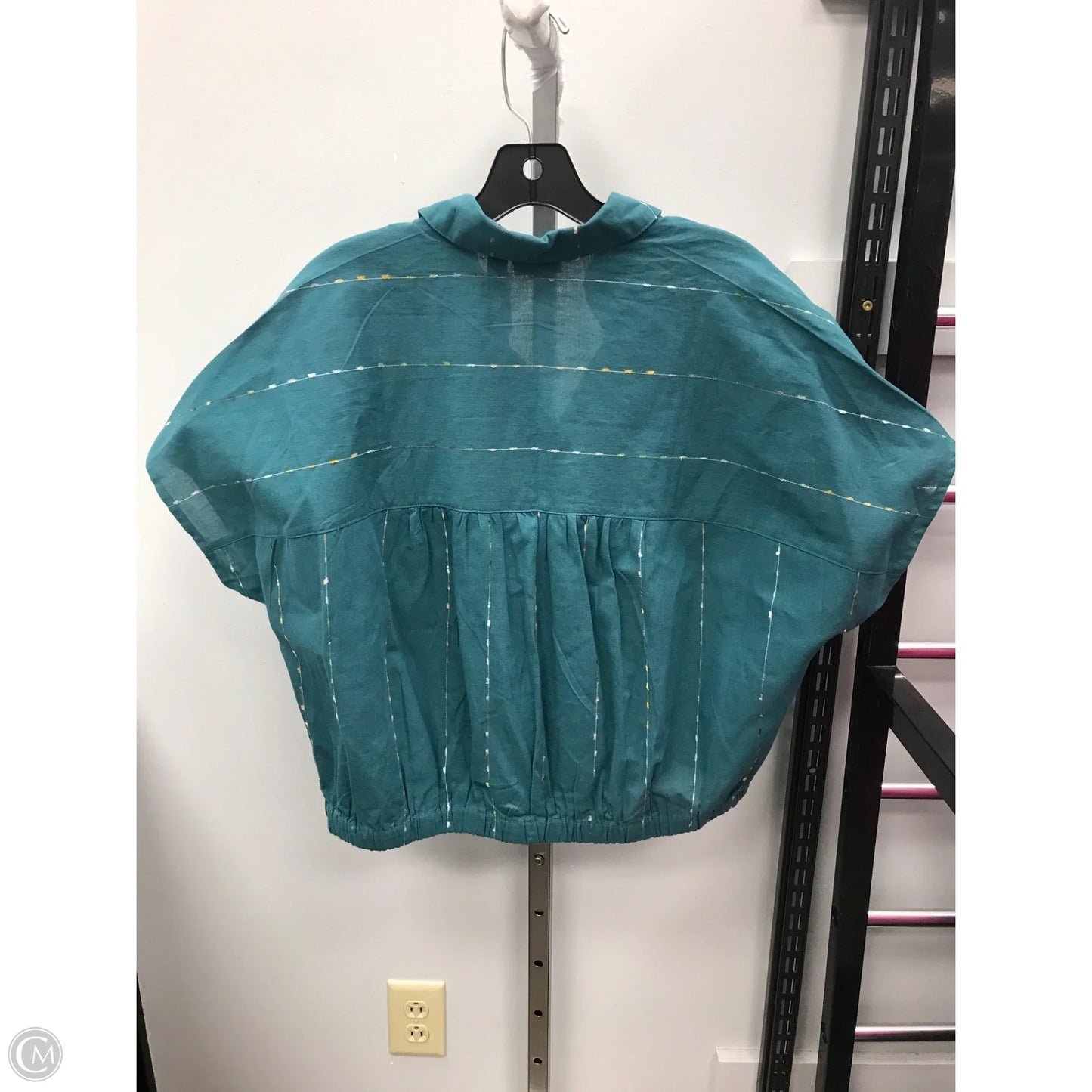 Top Short Sleeve By Logo In Teal, Size: S