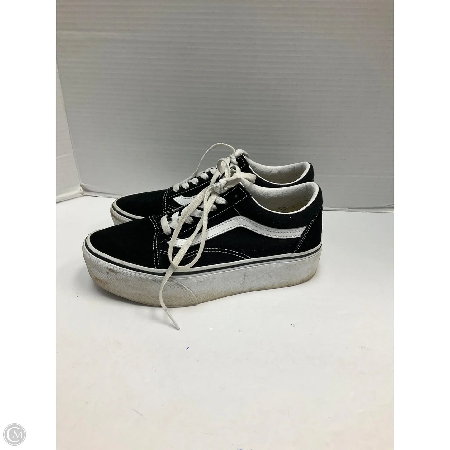 Shoes Sneakers Platform By Vans In Black & White, Size: 7